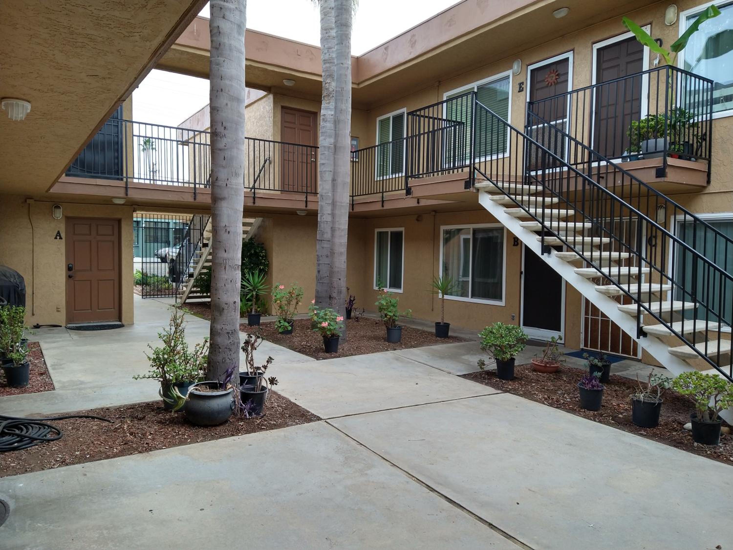 Charming 1Bedroom Vacation Condo view 2