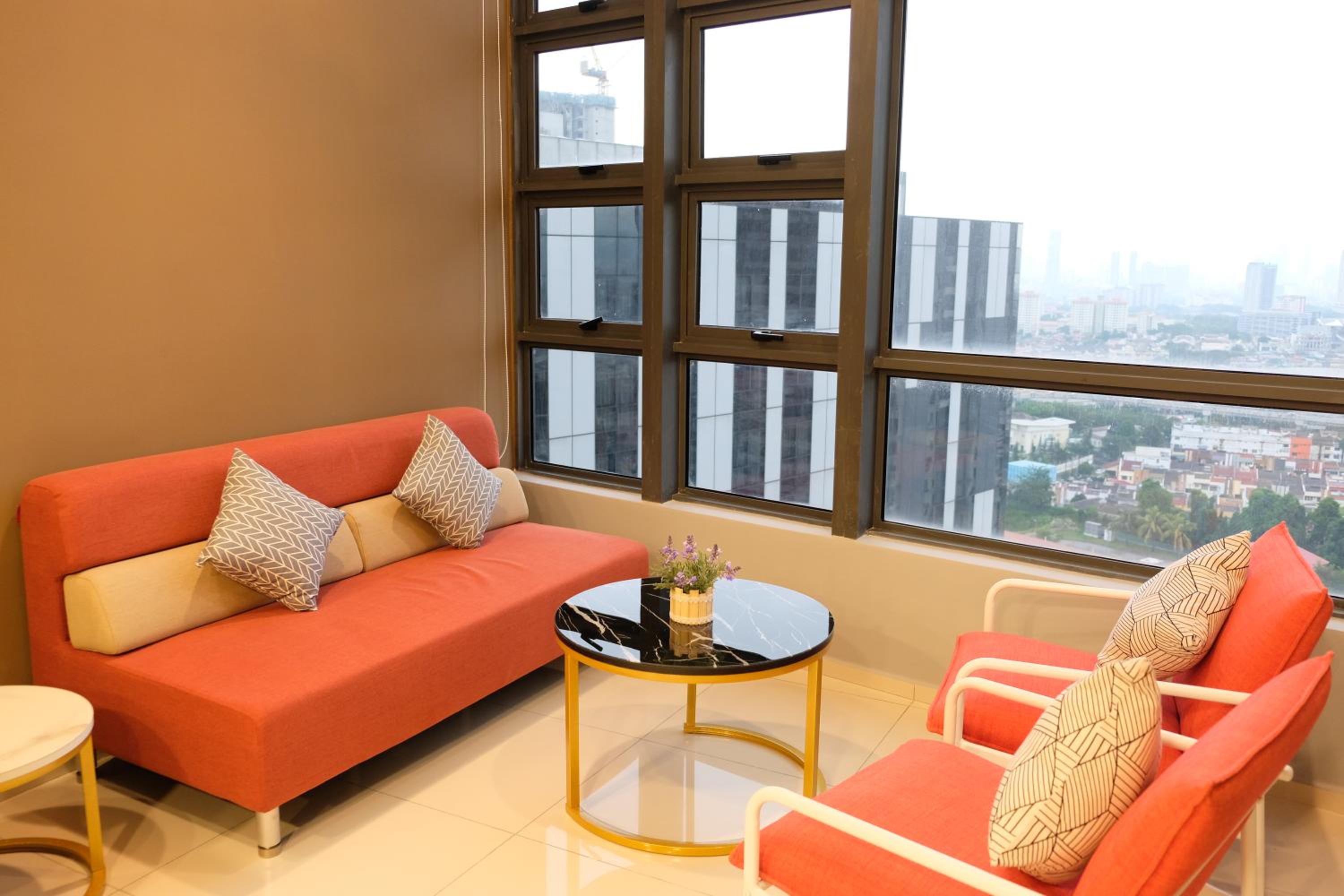 92 Homestay EkoCheras Duplex Suite