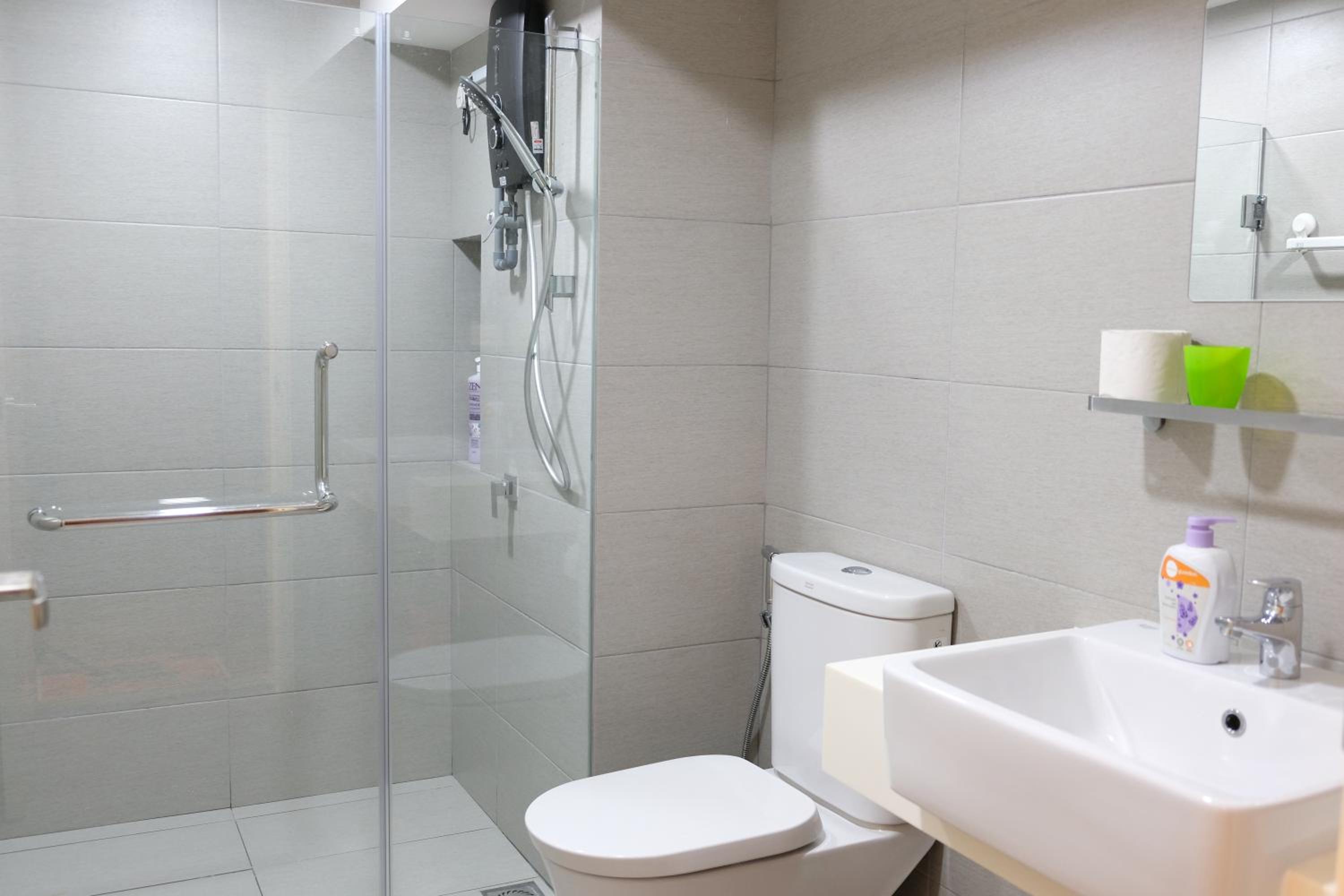 92 Homestay EkoCheras Duplex Suite