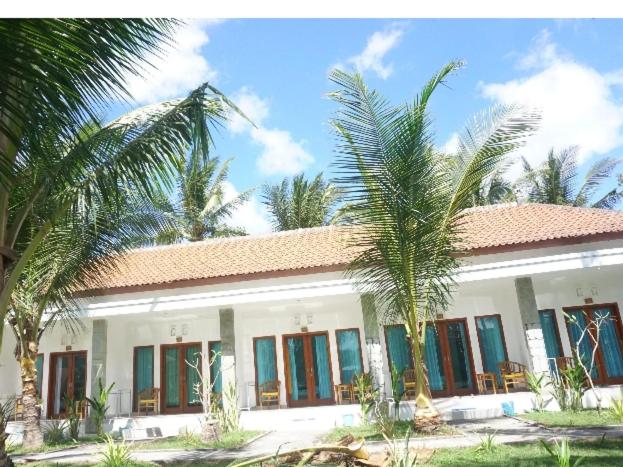 Wani Bali Bungalow view 5