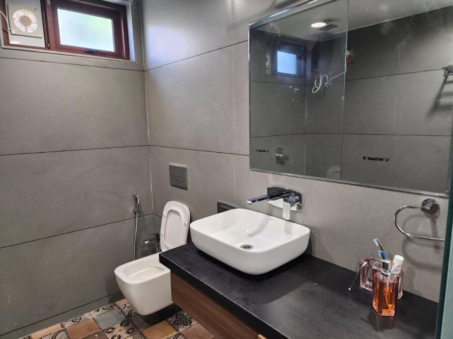 Shantramniy 4bhk the Villa
