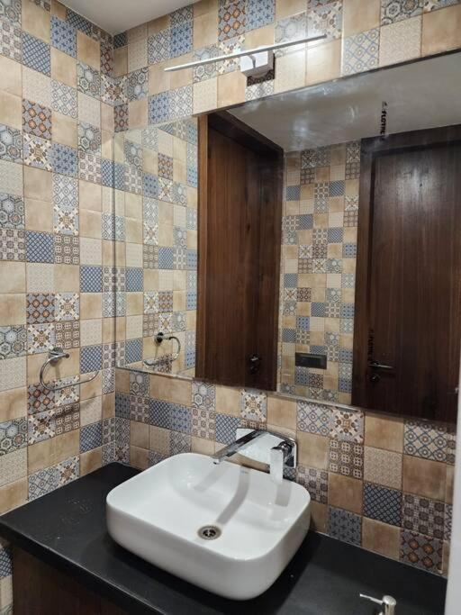 Shantramniy 4bhk the Villa
