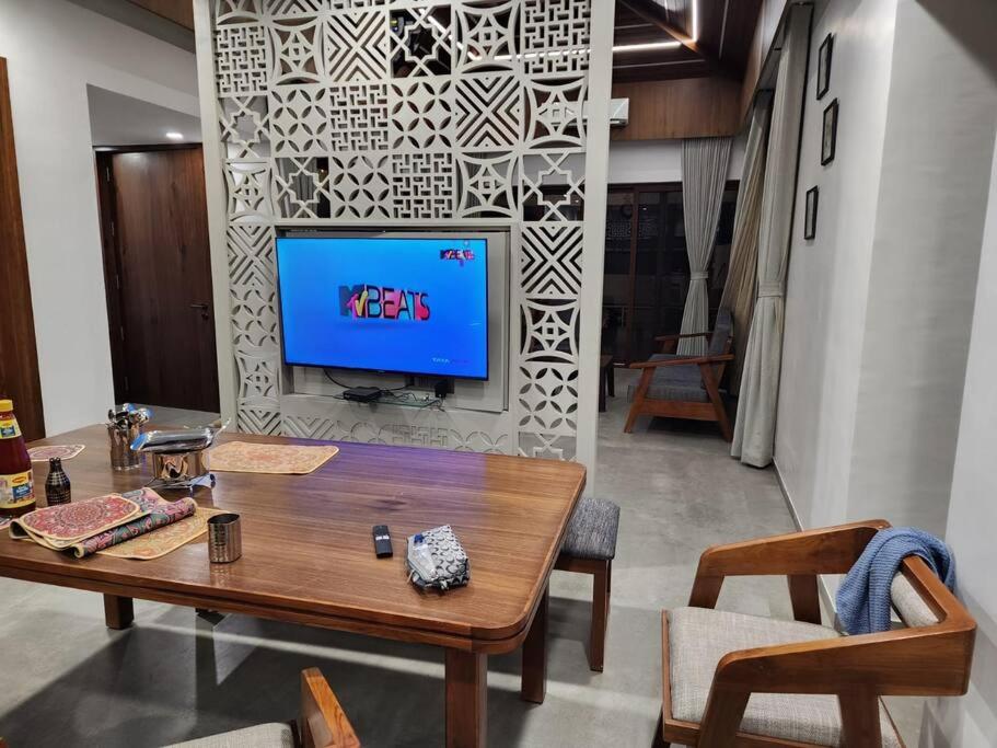 Shantramniy 4bhk the Villa