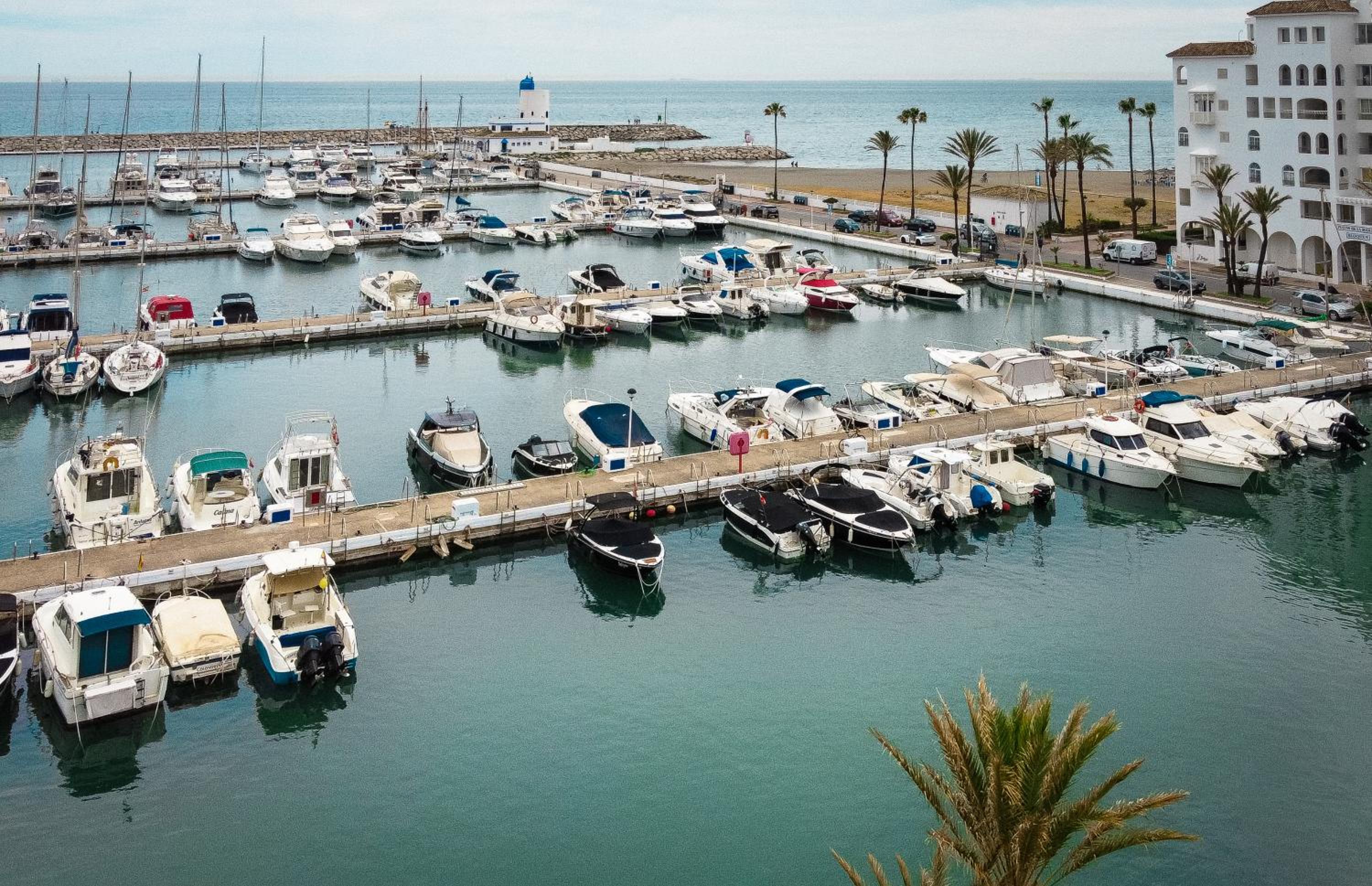 2 Penthouse Duquesa Marina Manilva Andalucia Spanien