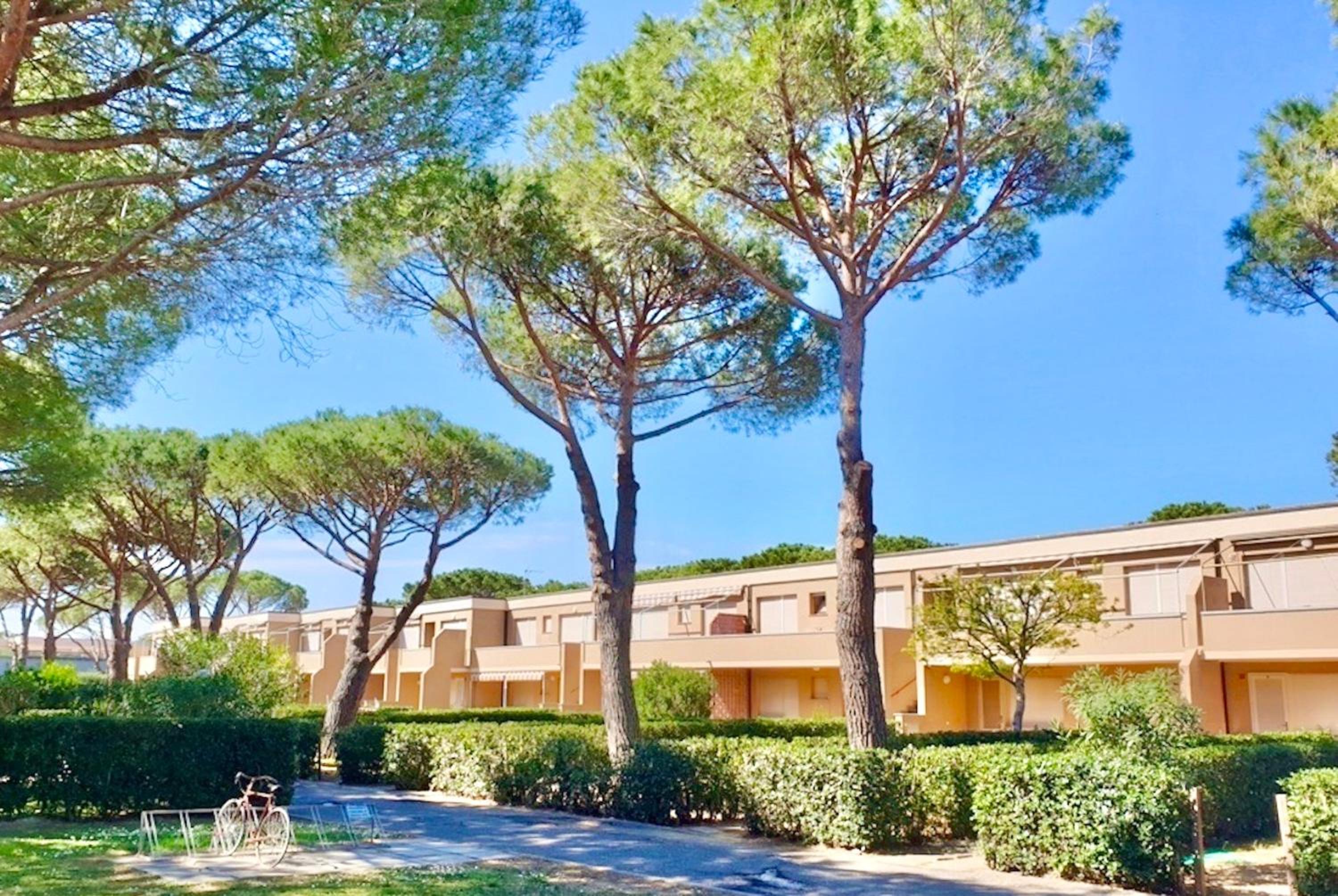IssTravel, Holiday Homes from 400 to 900 mt from the sea, apartments 6 beds view 2