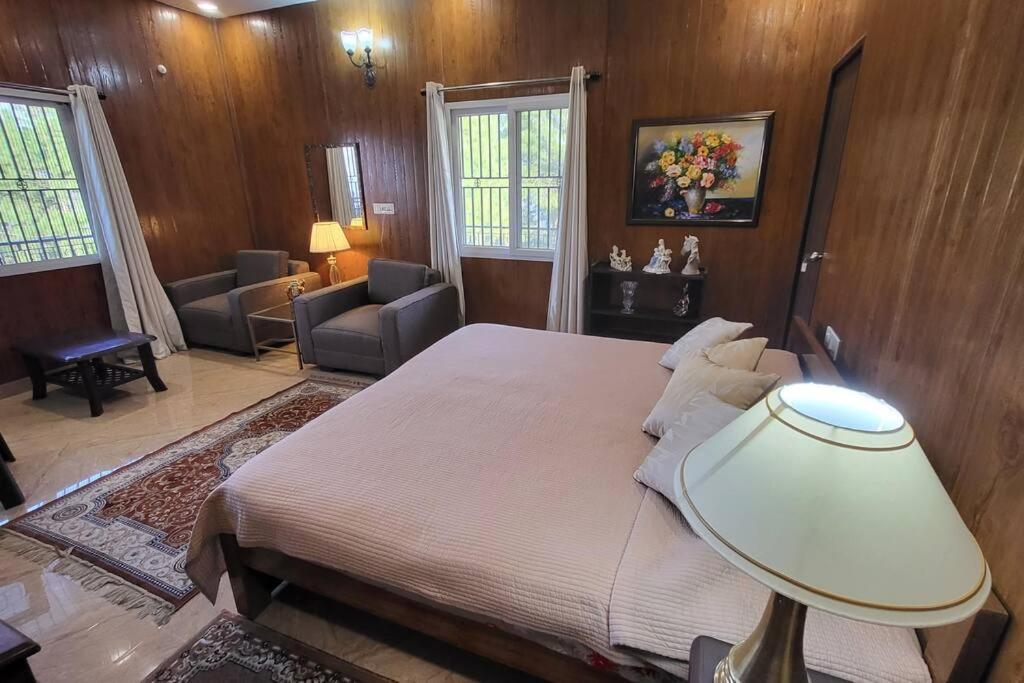 Summit View 3bhk by Roamhome view 2
