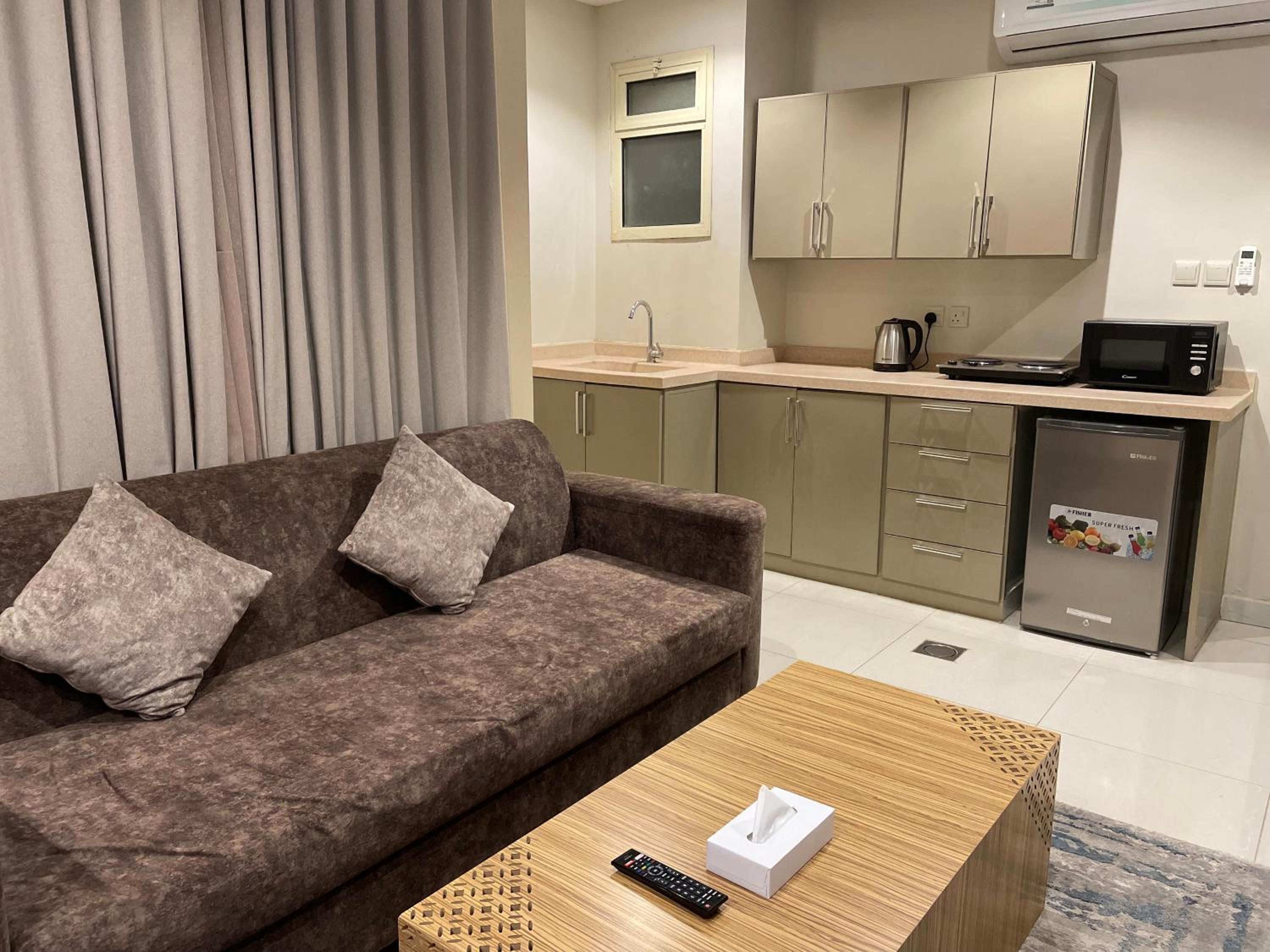 Waw Hotel Suites Al Jaber