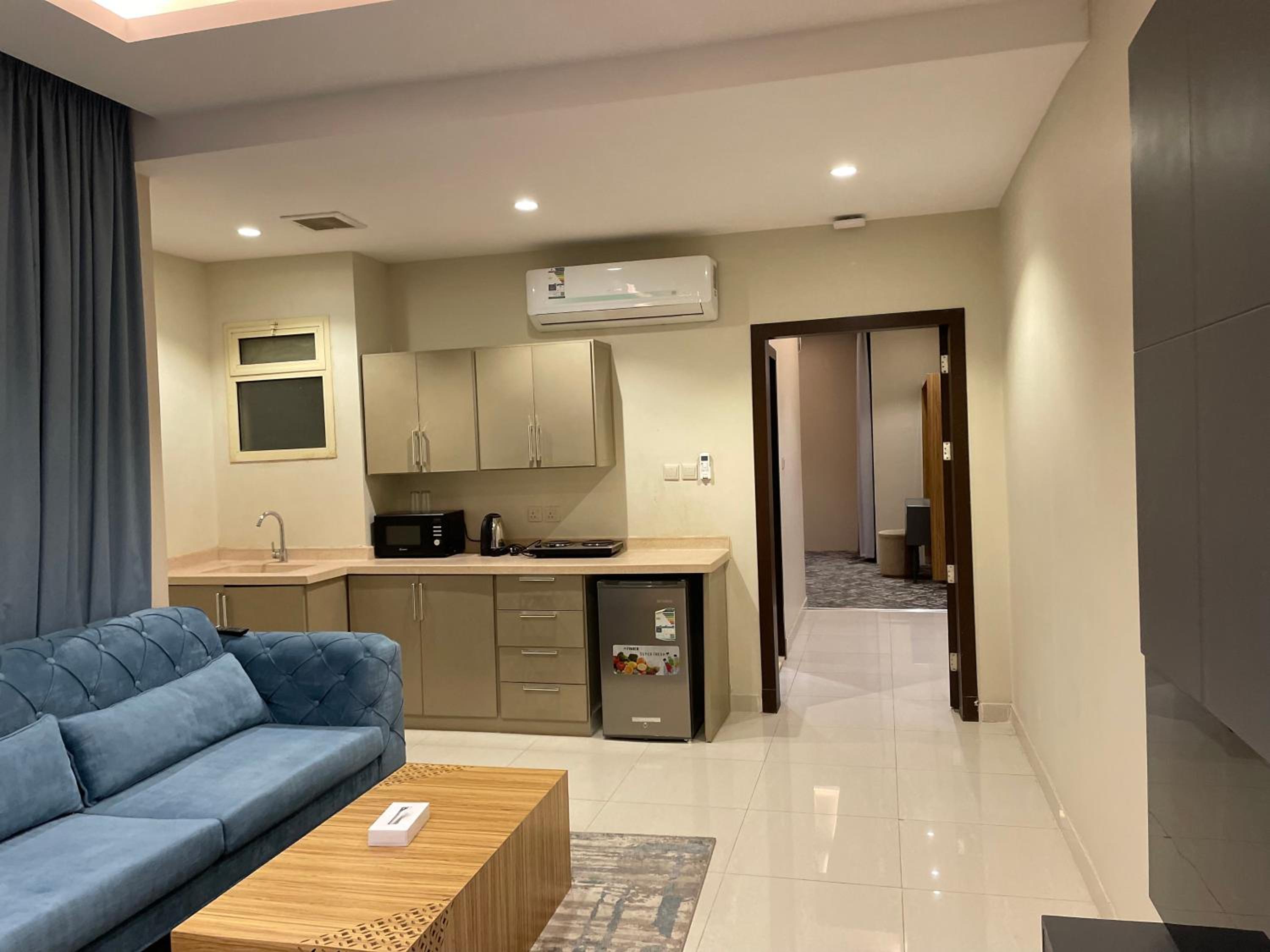 Waw Hotel Suites Al Jaber