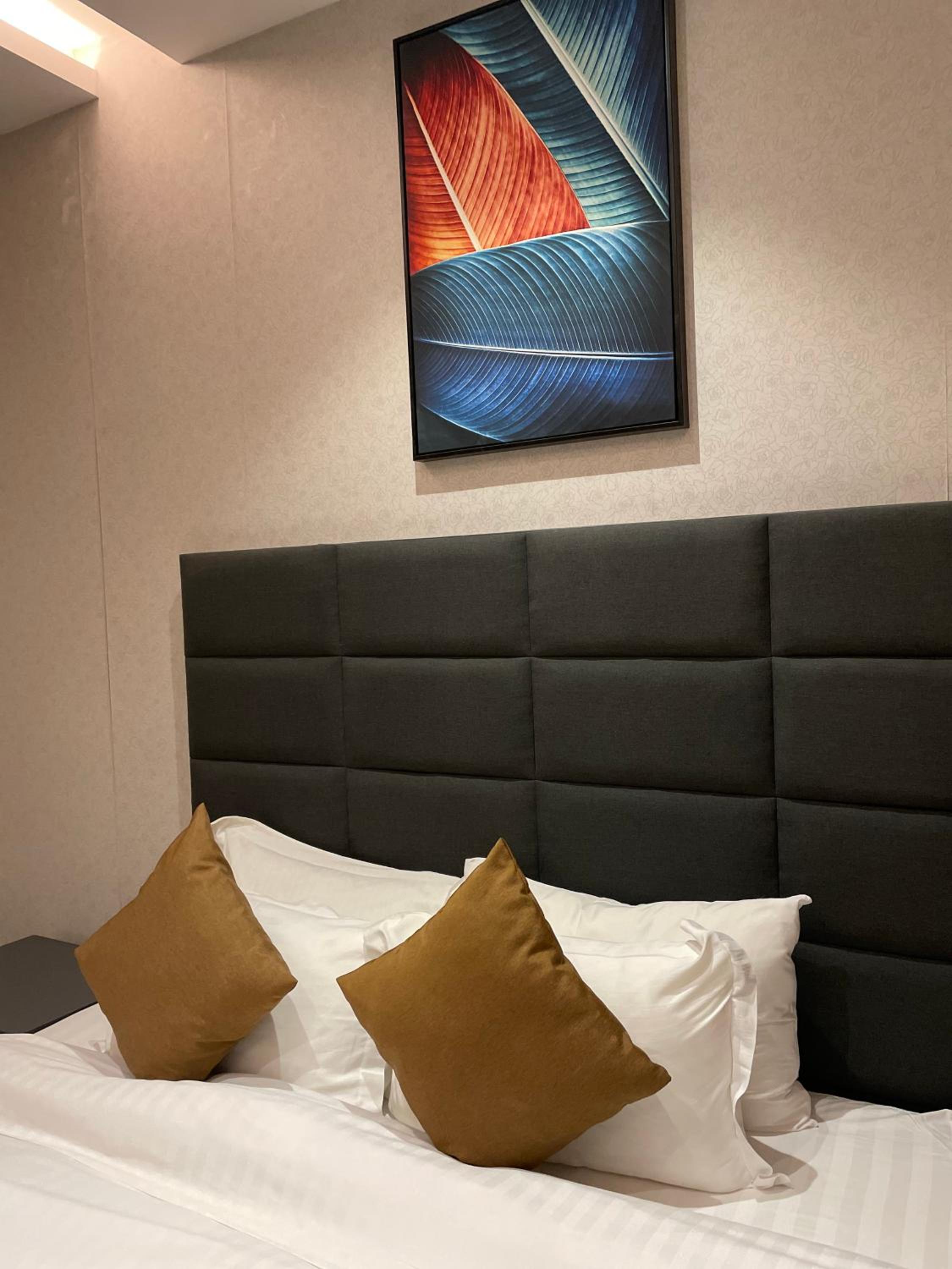 Waw Hotel Suites Al Jaber