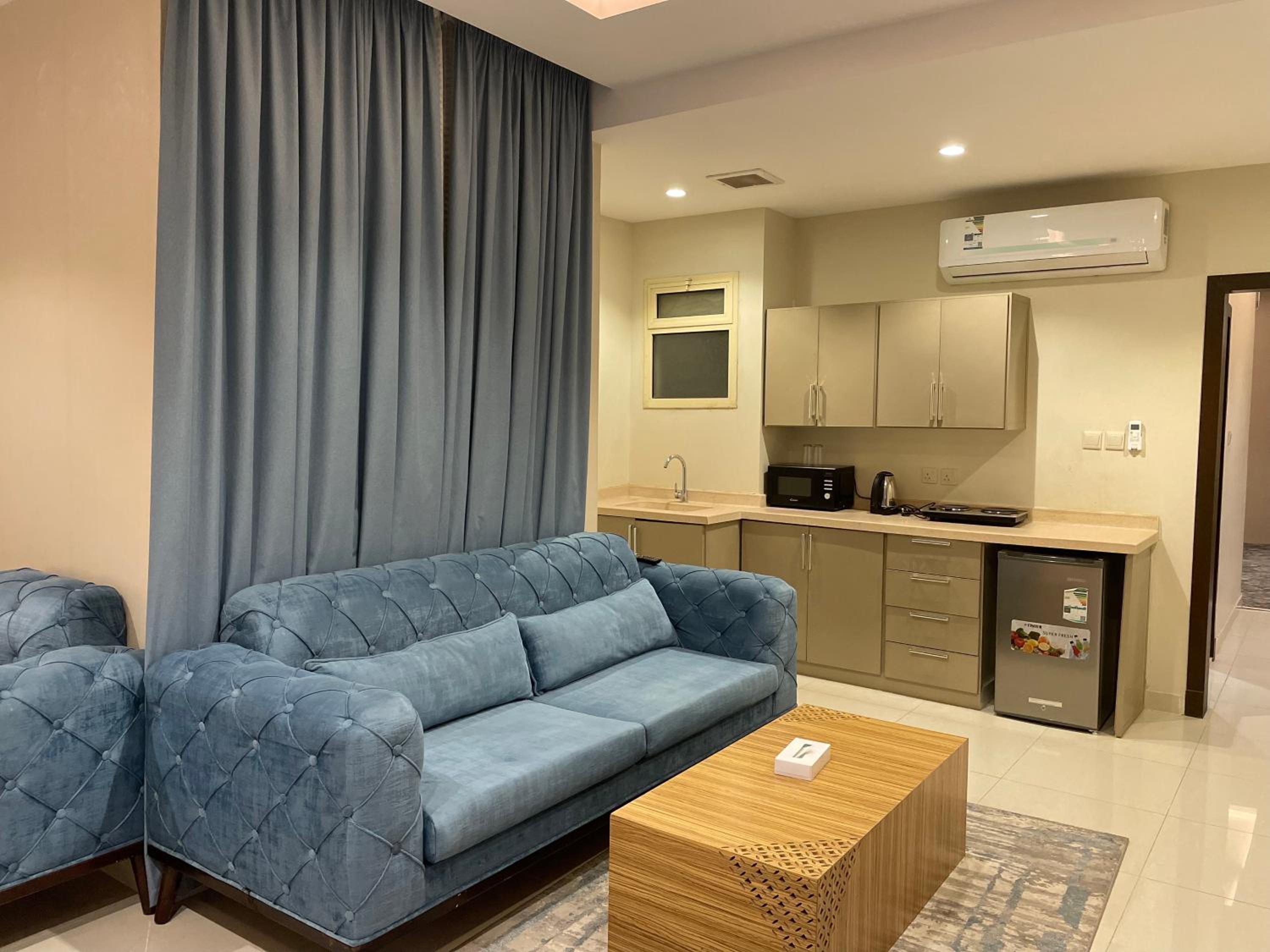 Waw Hotel Suites Al Jaber