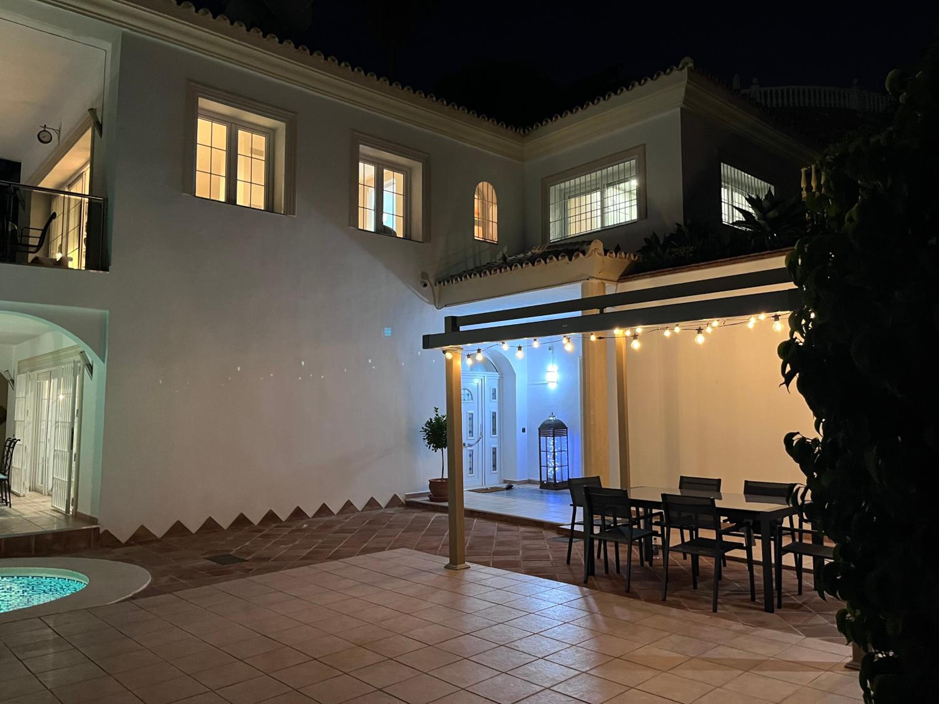 Villa Flow