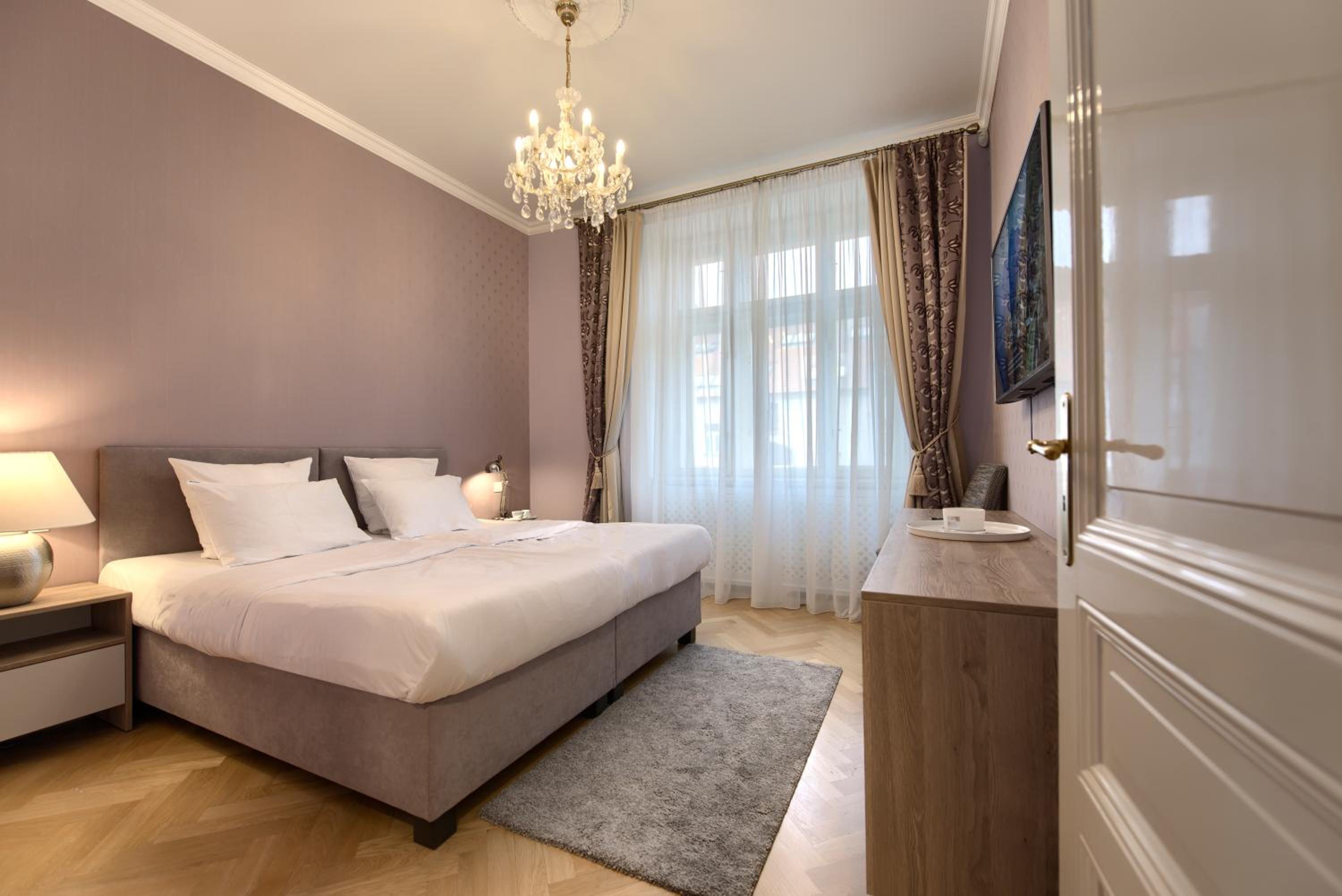Milosrdnych Apartments