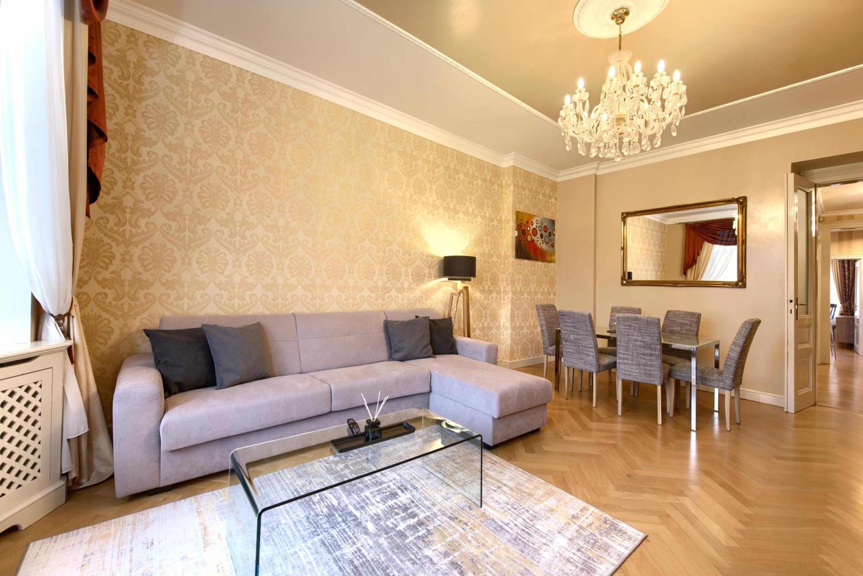 Milosrdnych Apartments