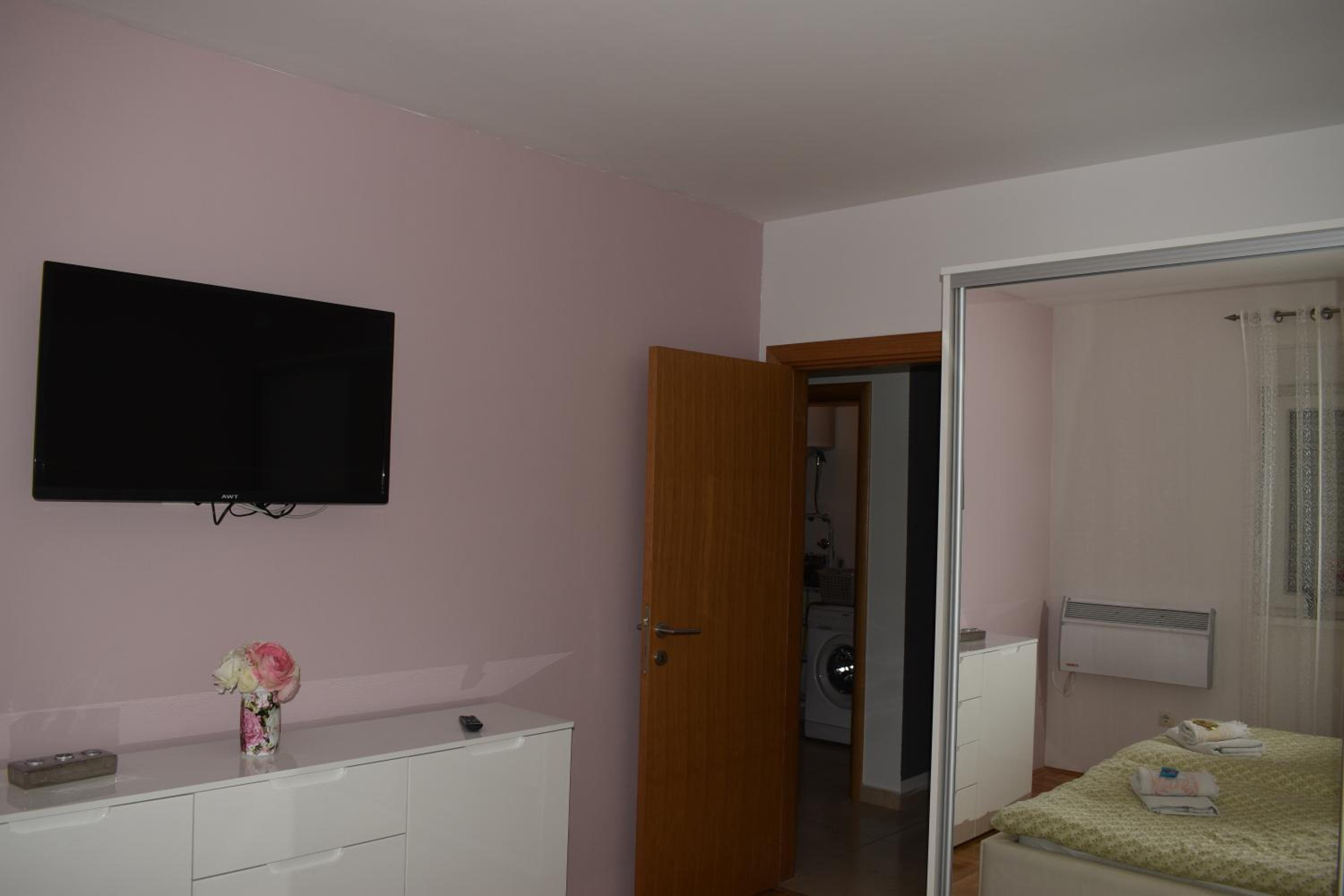 K & S Apartment