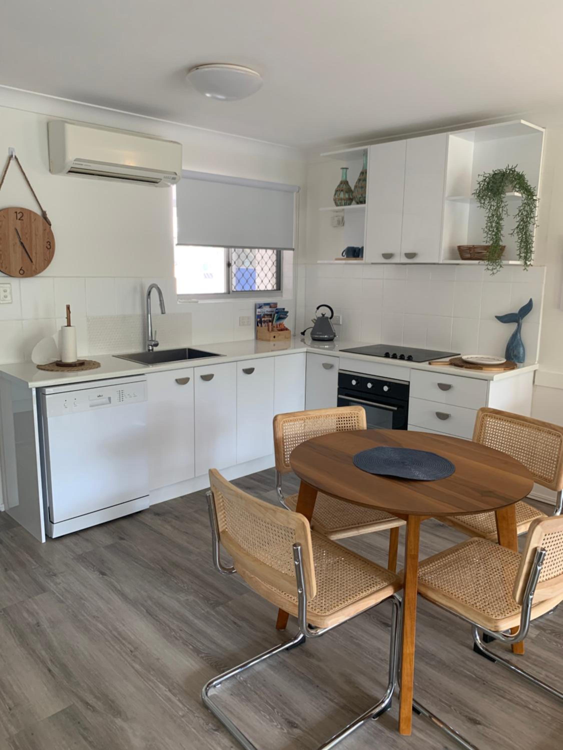 The Bay Beach Shack, Hervey Bay