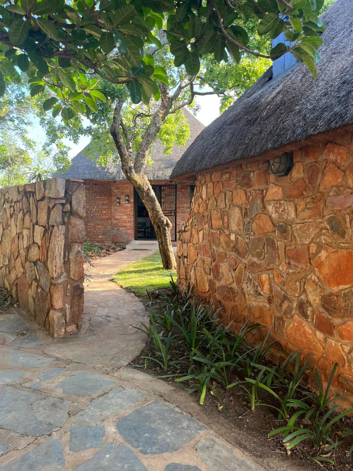 Hotel Wildevy At Benlize