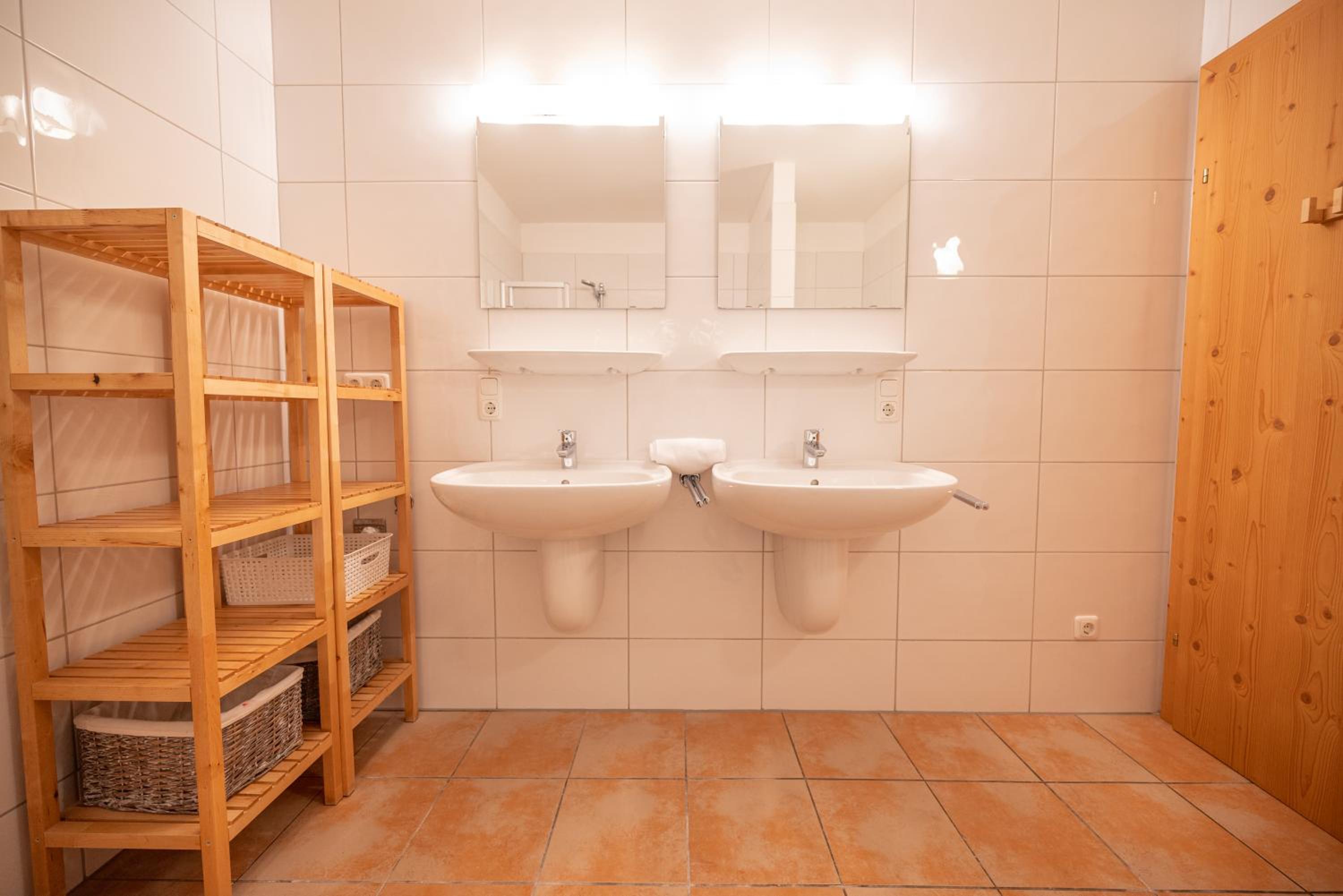 All Seasons Lodge by All in One Apartments