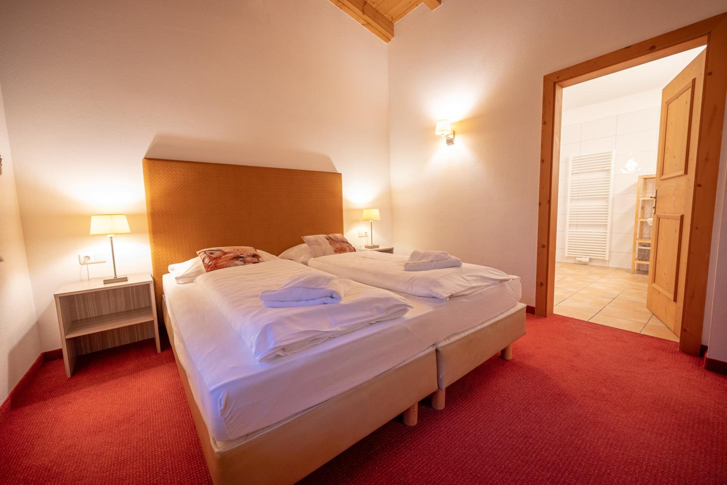 All Seasons Lodge by All in One Apartments