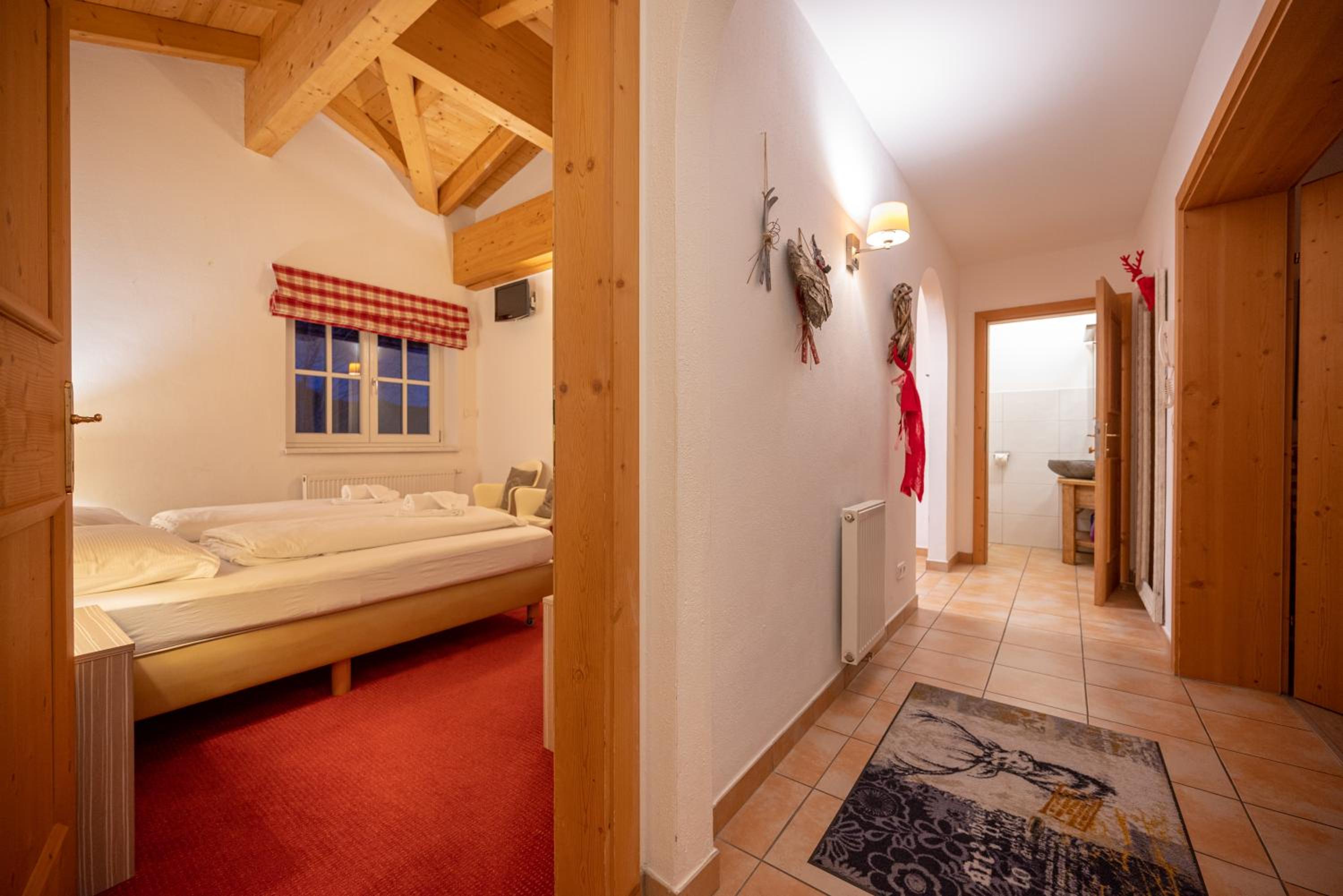 All Seasons Lodge by All in One Apartments