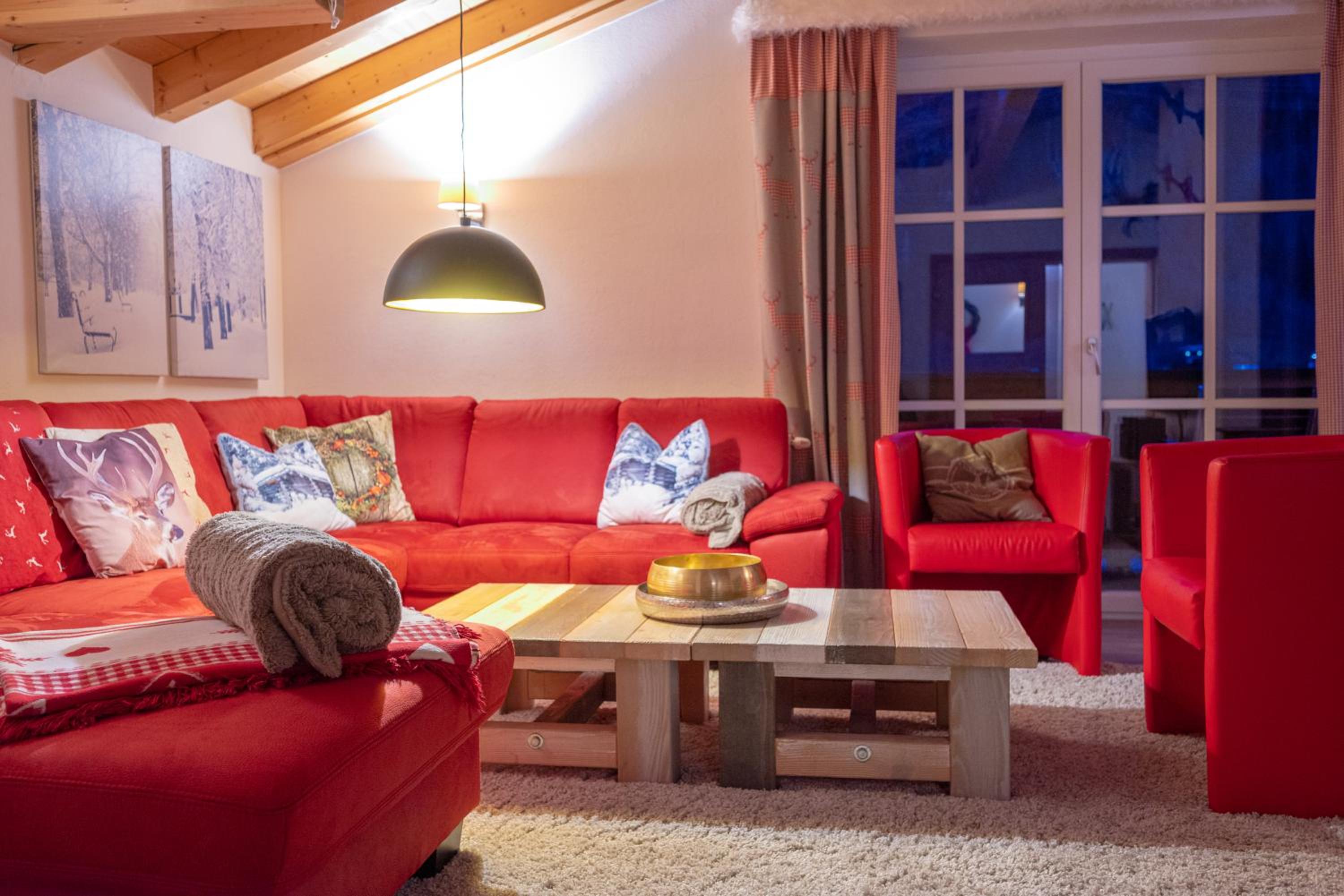 All Seasons Lodge by All in One Apartments