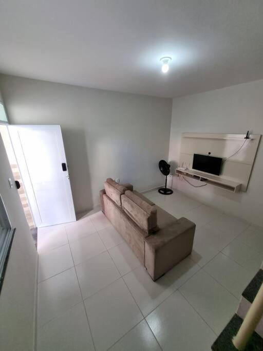 Casa 2/4 para temporada