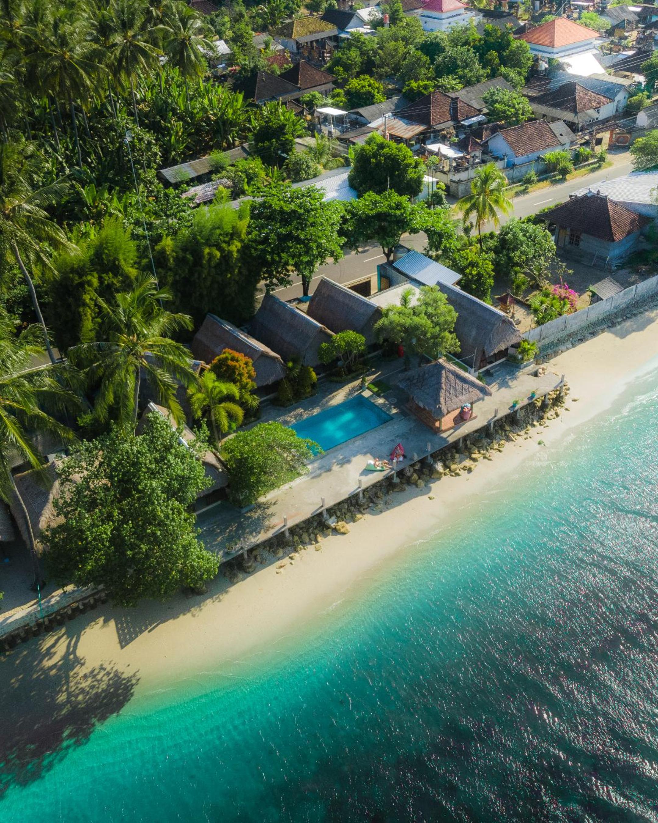 Krisna Bungalows and Restaurant