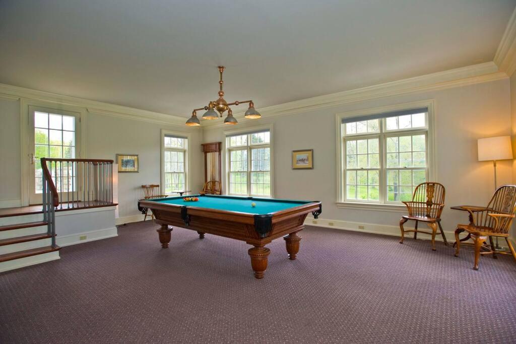 Sunny Ridge - PoshPadsCT Best Town Washington