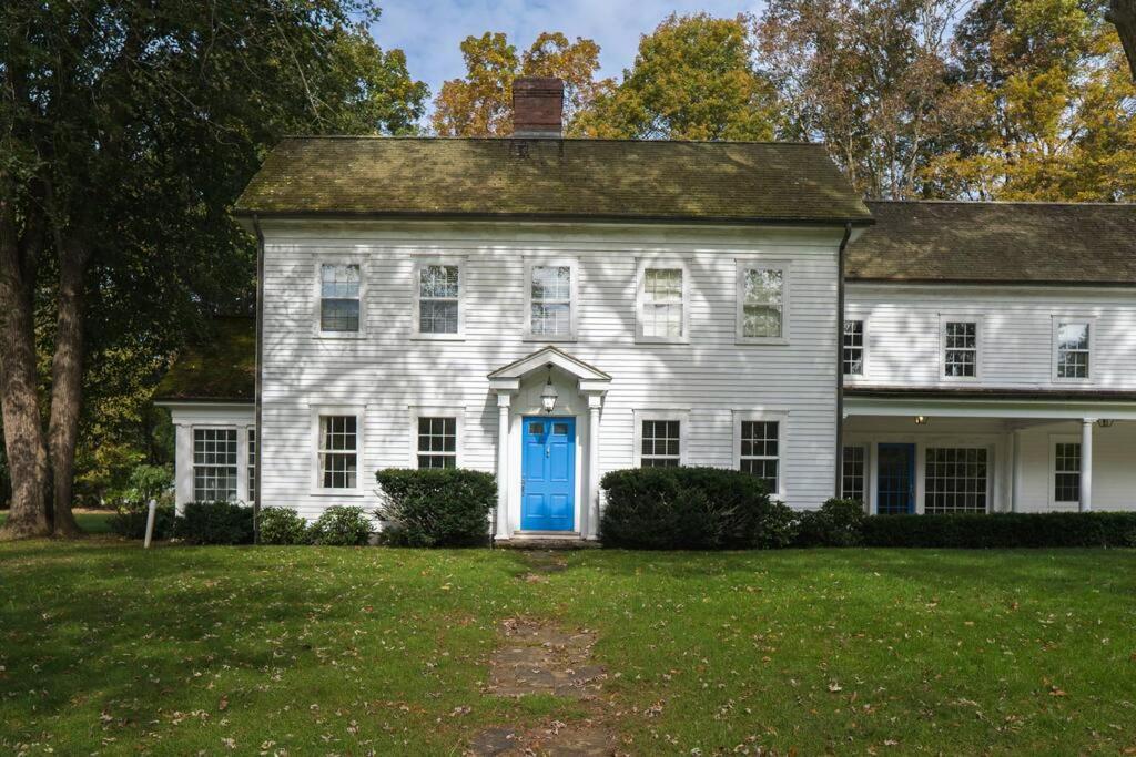 Sunny Ridge - PoshPadsCT Best Town Washington