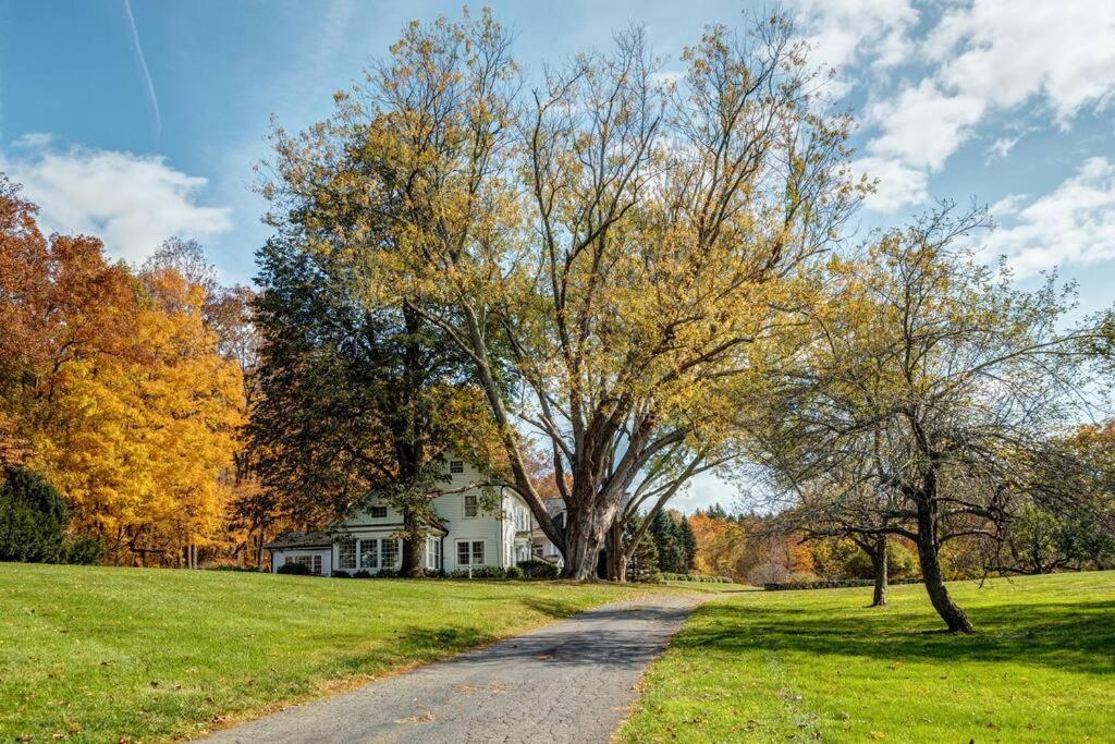 Sunny Ridge - PoshPadsCT Best Town Washington