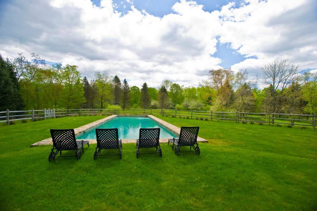 Sunny Ridge - PoshPadsCT Best Town Washington