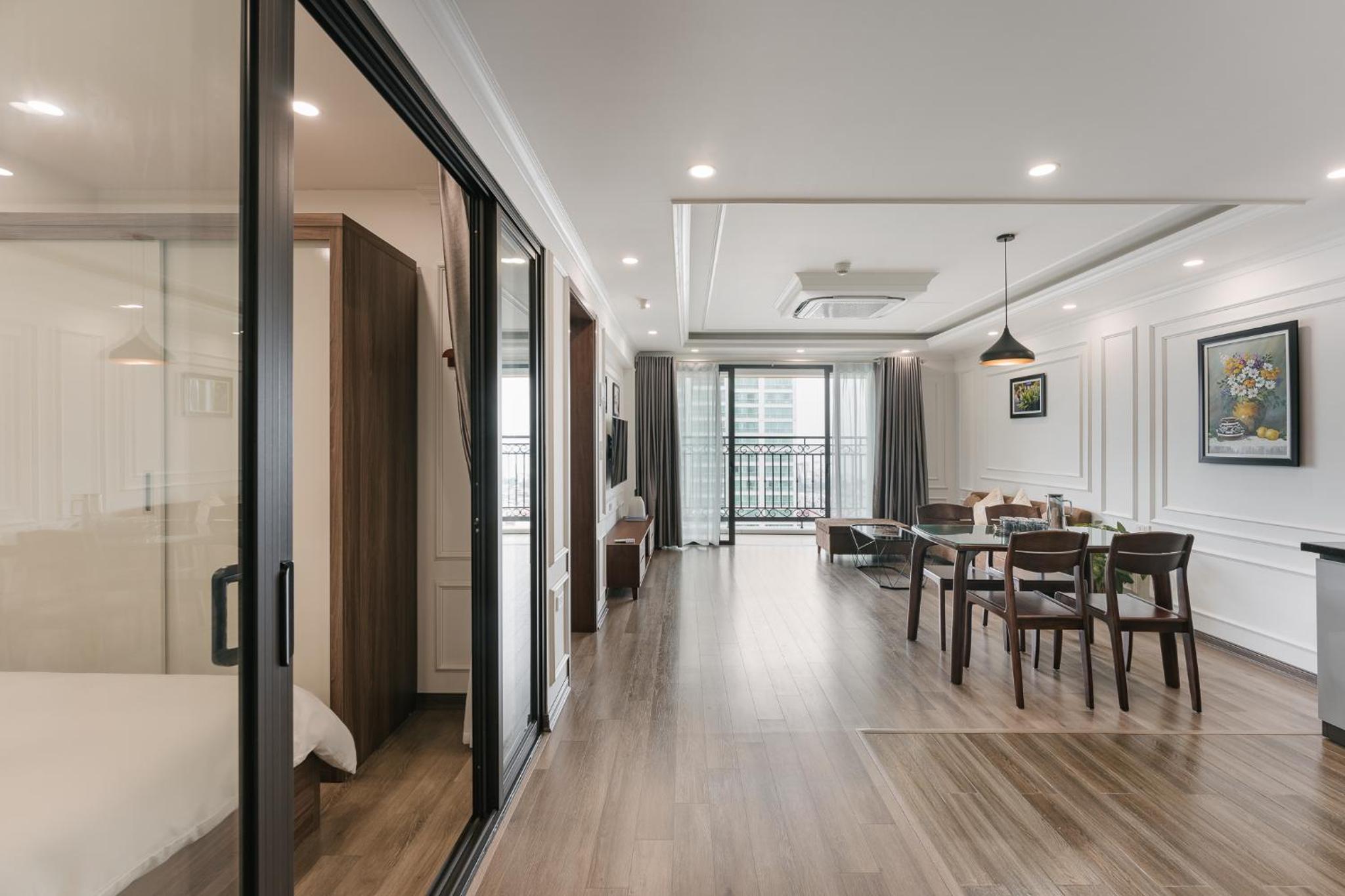D'LEROI SOLEIL- TAY HO- NEAR WESTLAKE IN HA Noi
