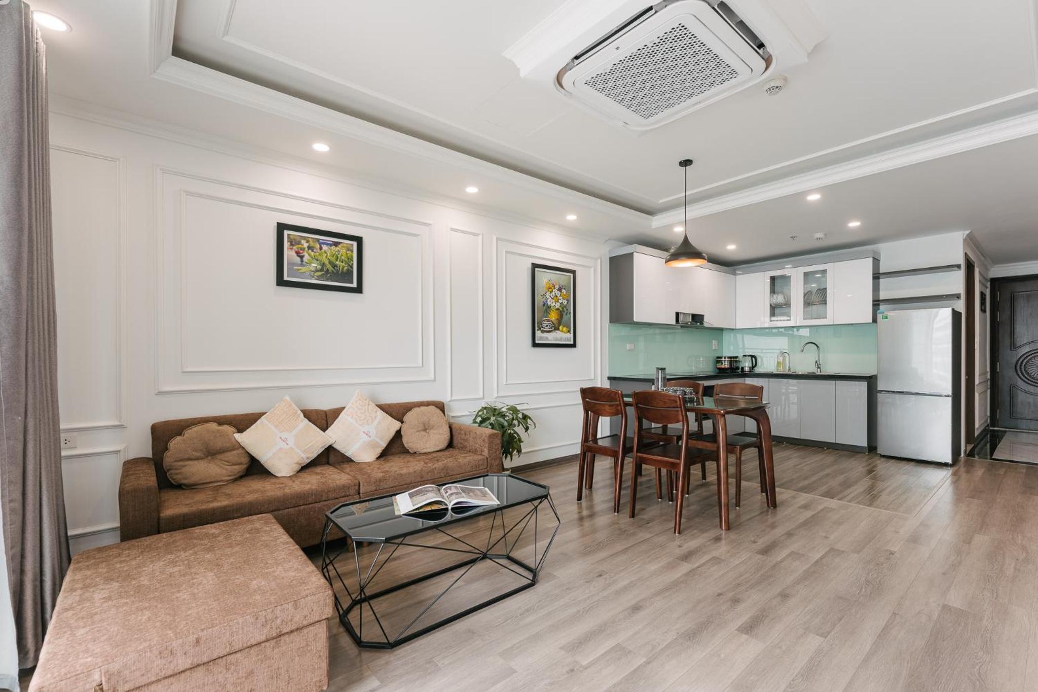 D'LEROI SOLEIL- TAY HO- NEAR WESTLAKE IN HA Noi