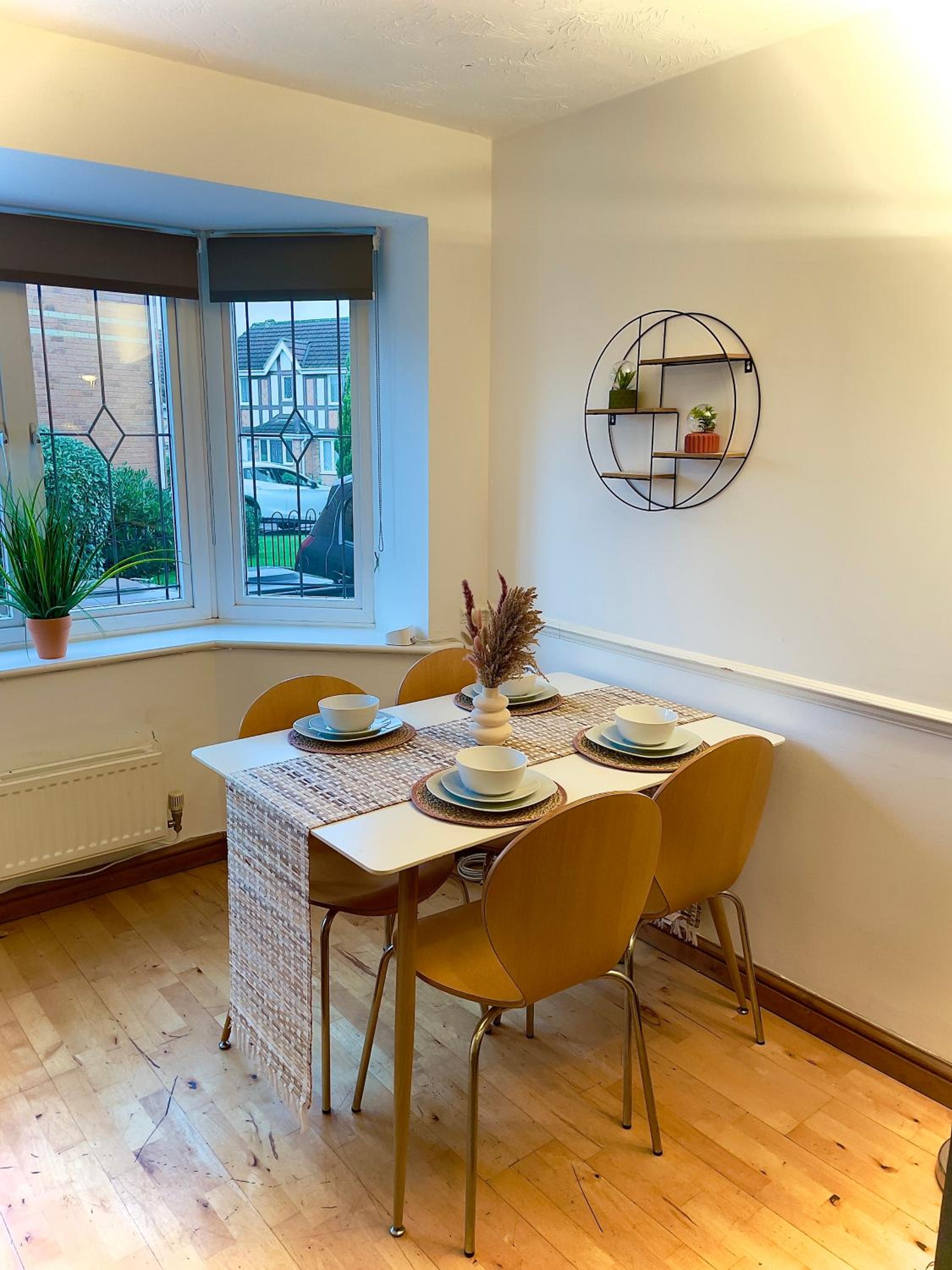 Charming Home in Wellingborough