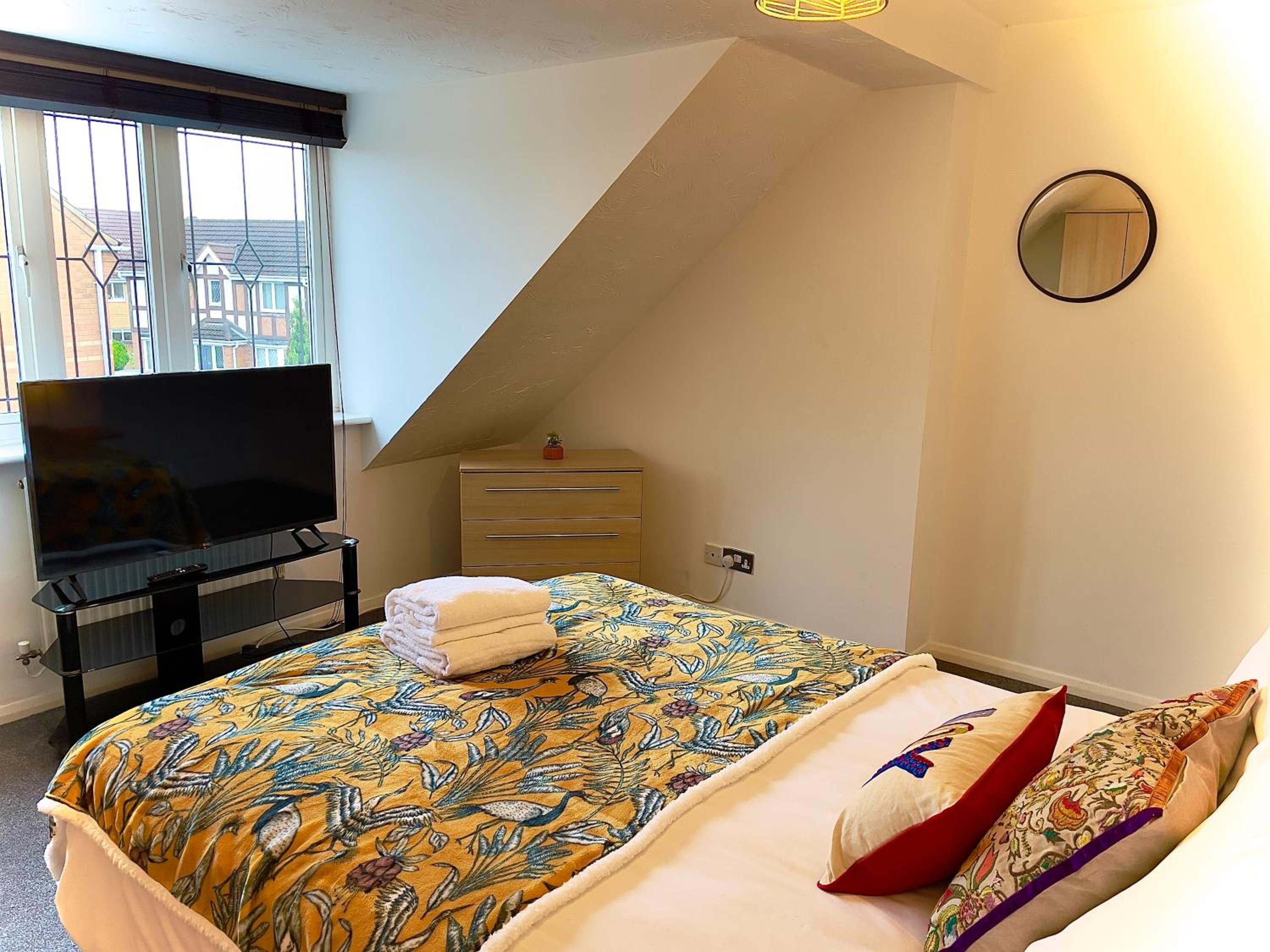 Charming Home in Wellingborough