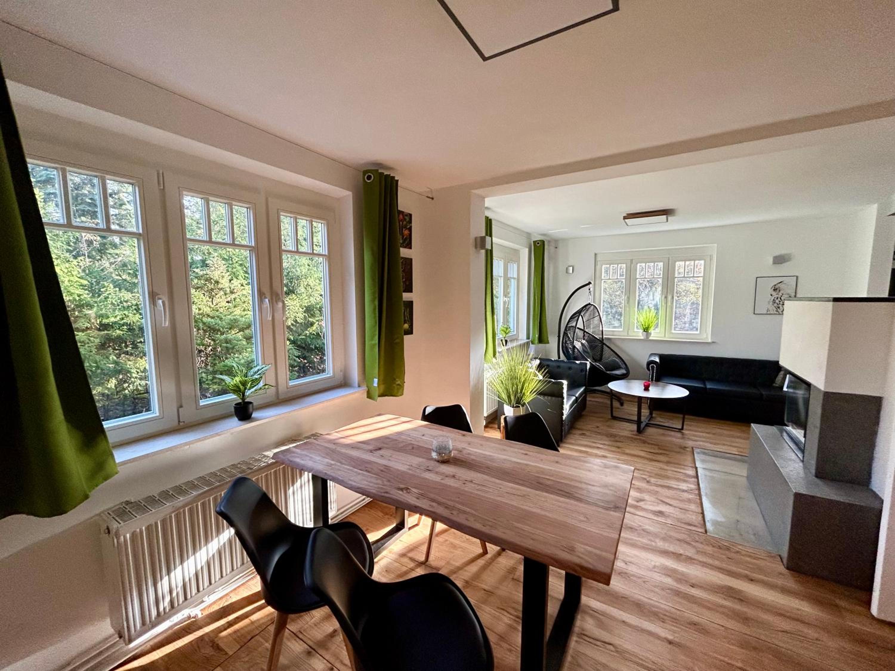 Ferienhaus im Grünen mit Kamin