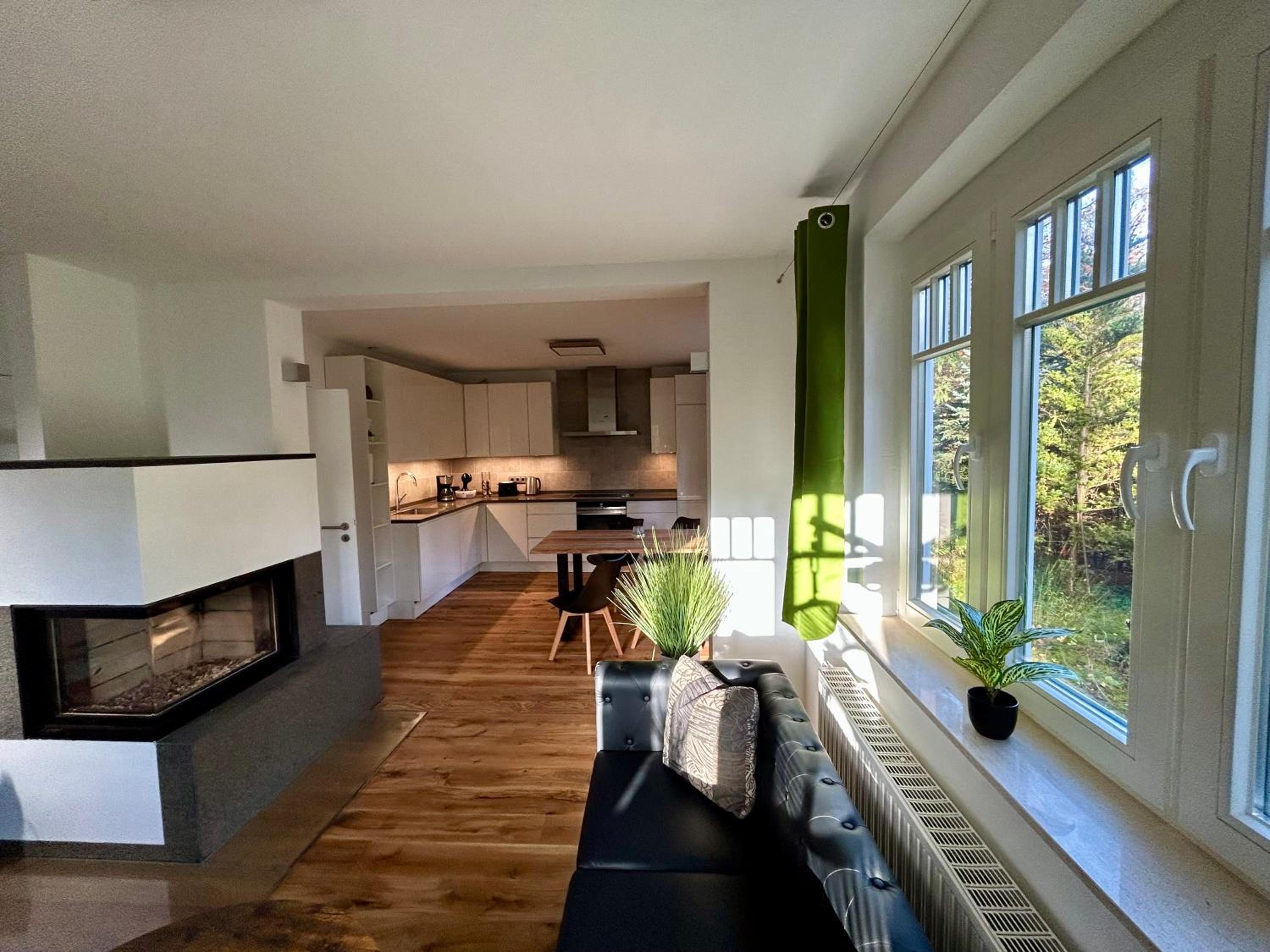 Ferienhaus im Grünen mit Kamin