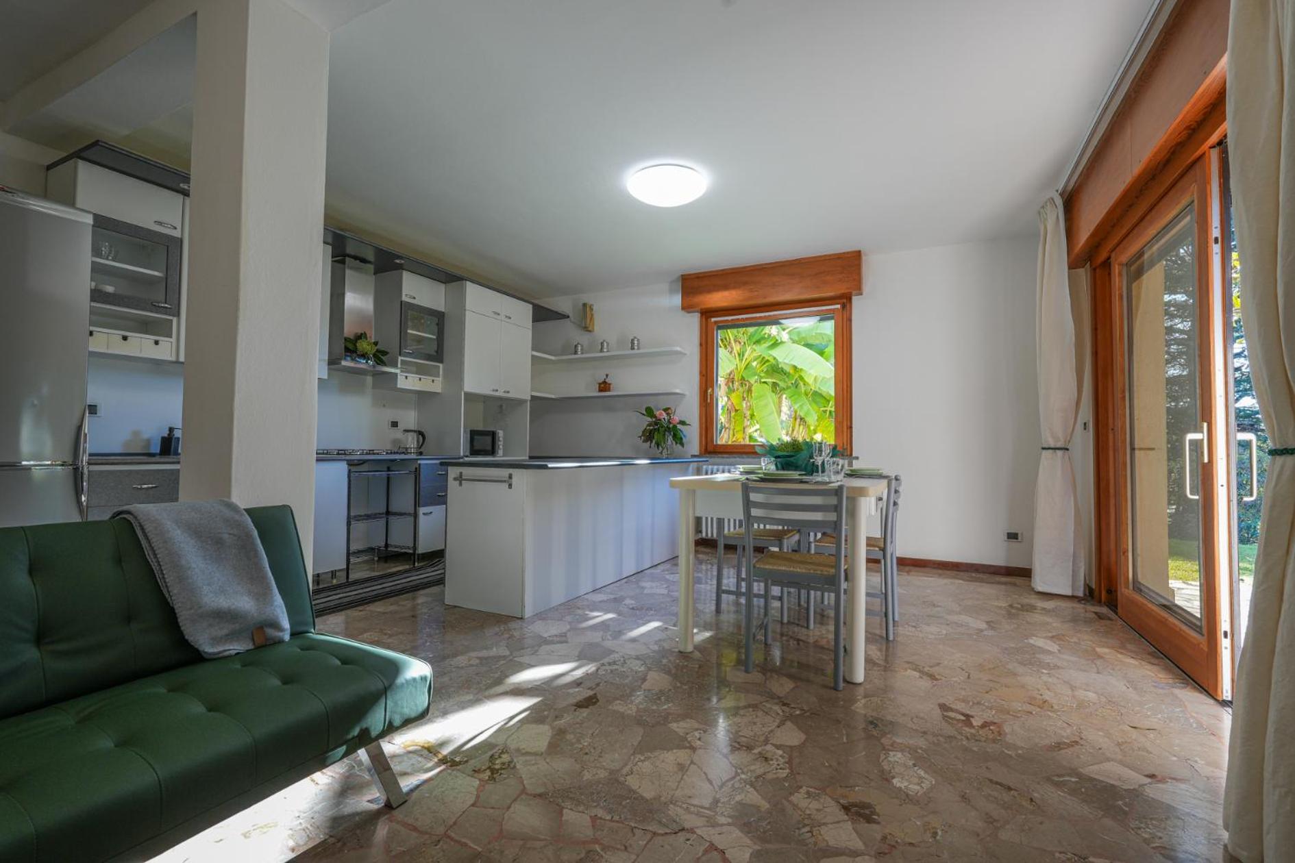 La Magnolia view 5