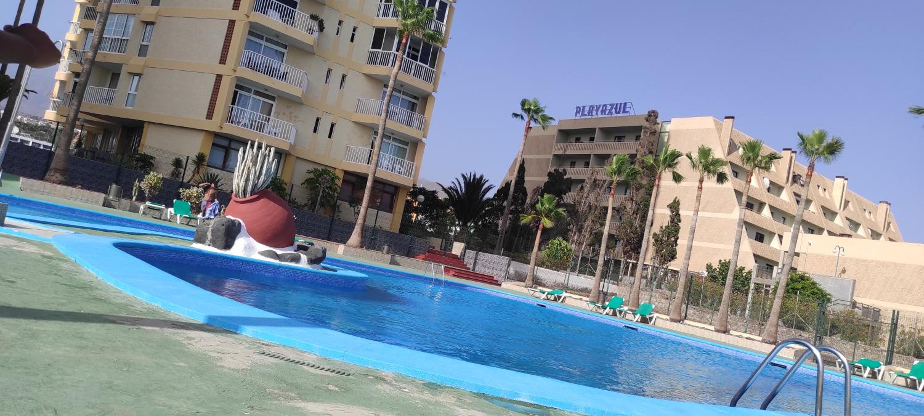 Torres Yomely view 3
