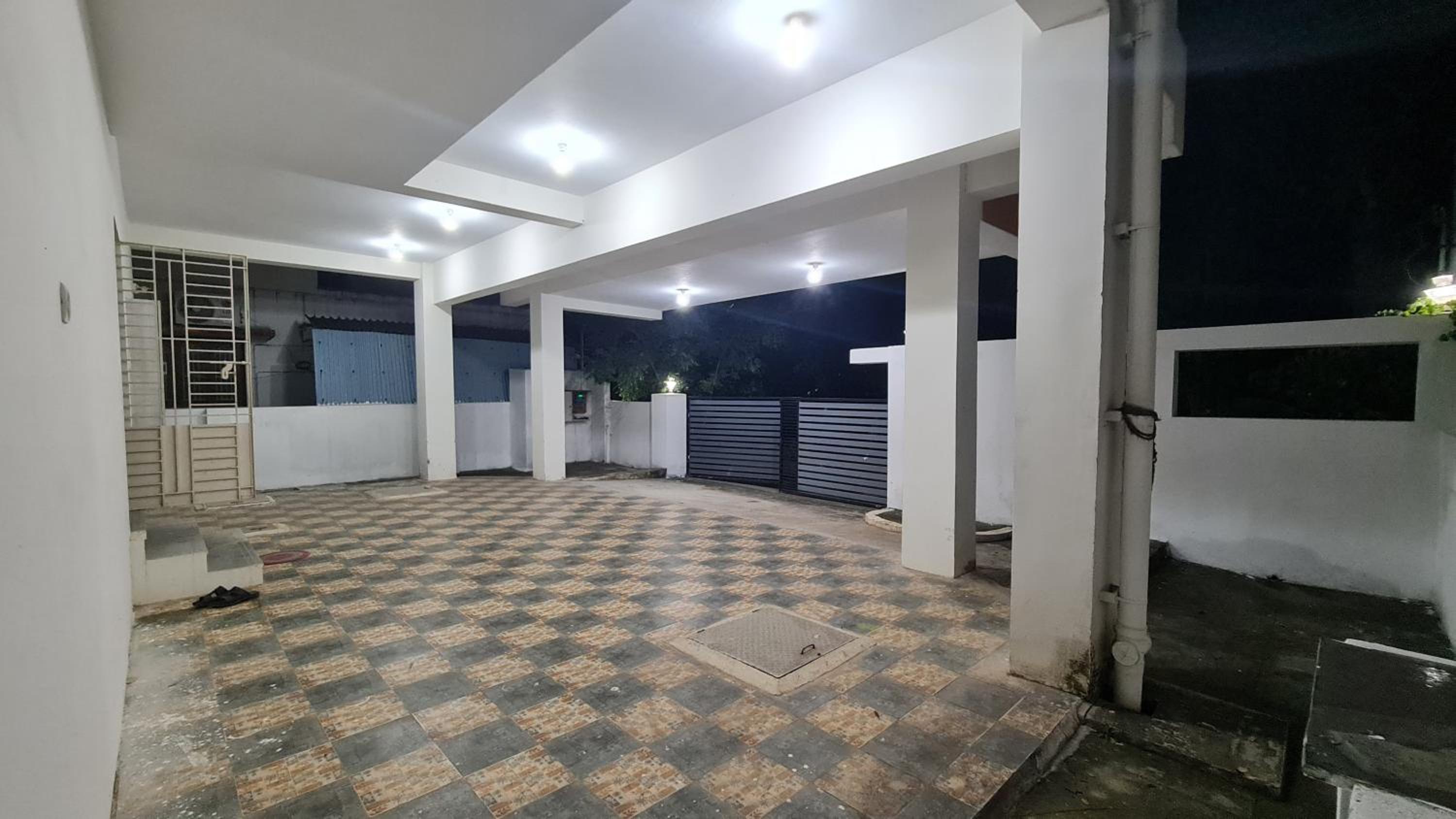 Kamalam 3BHK Villa 1AC and 2 Non AC Bedrooms view 3
