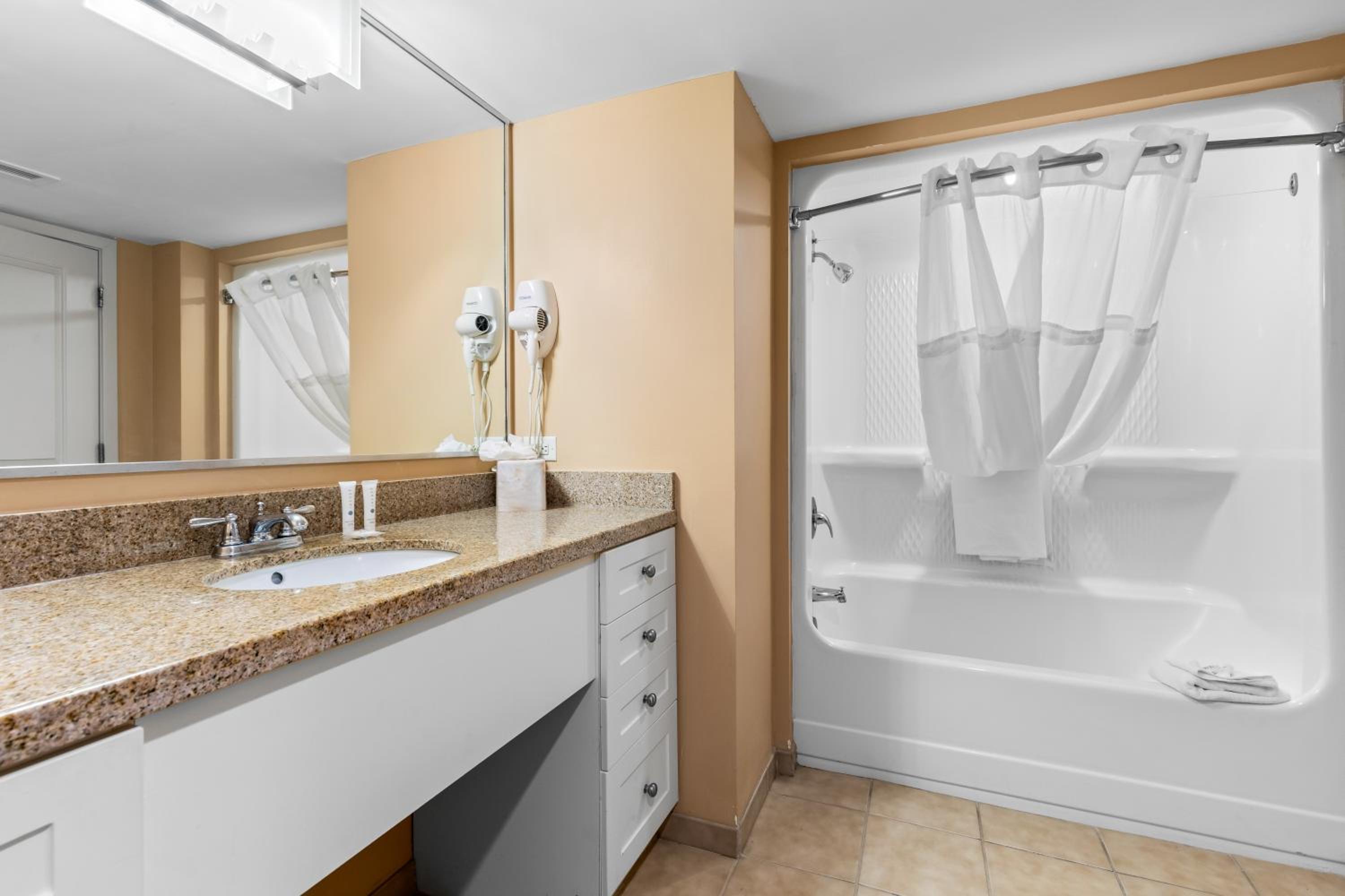 Myrtle Beach Vacations - Seaside Resort - Property Image 4