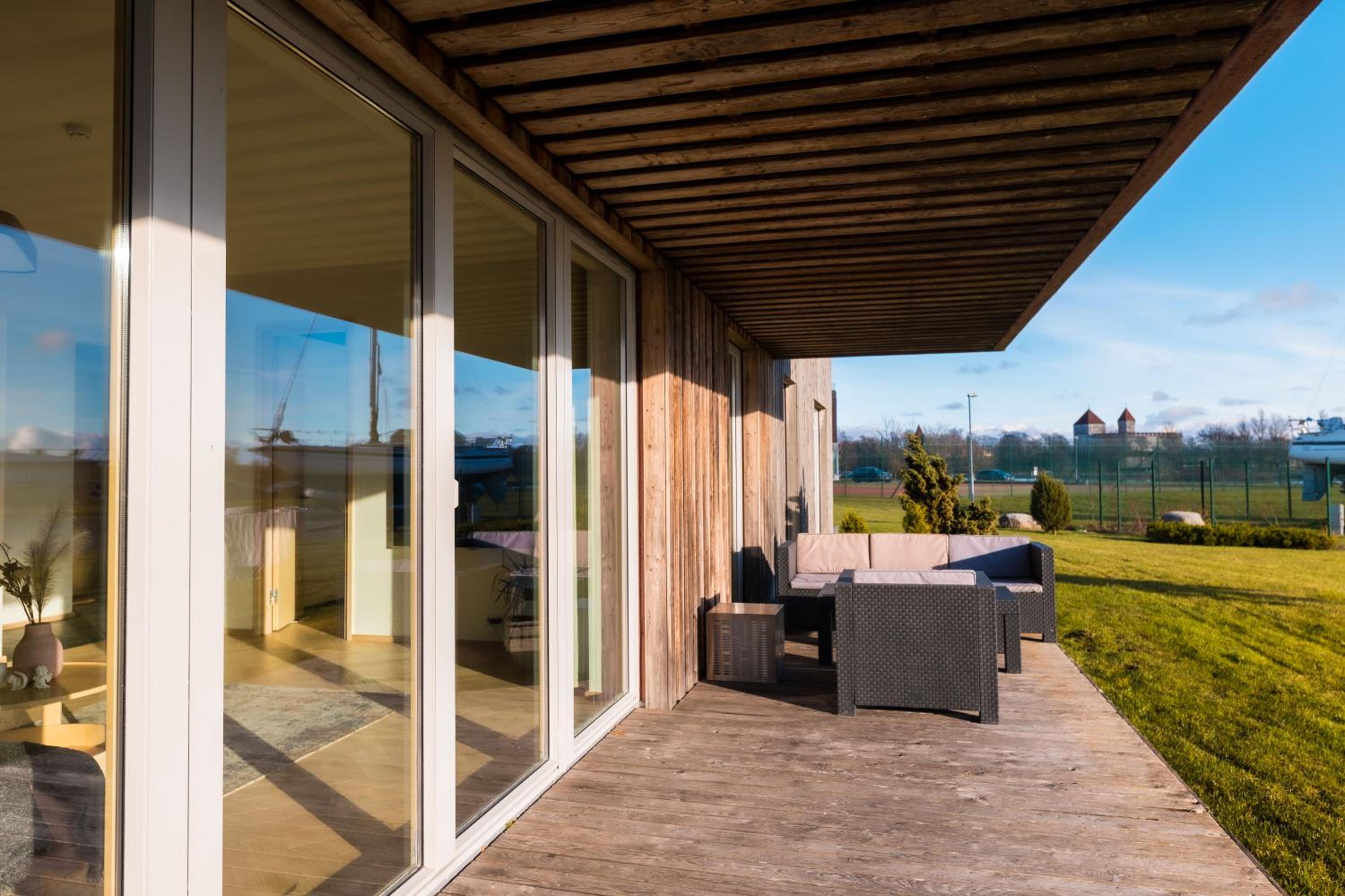 Kaluri Seaview Apartment