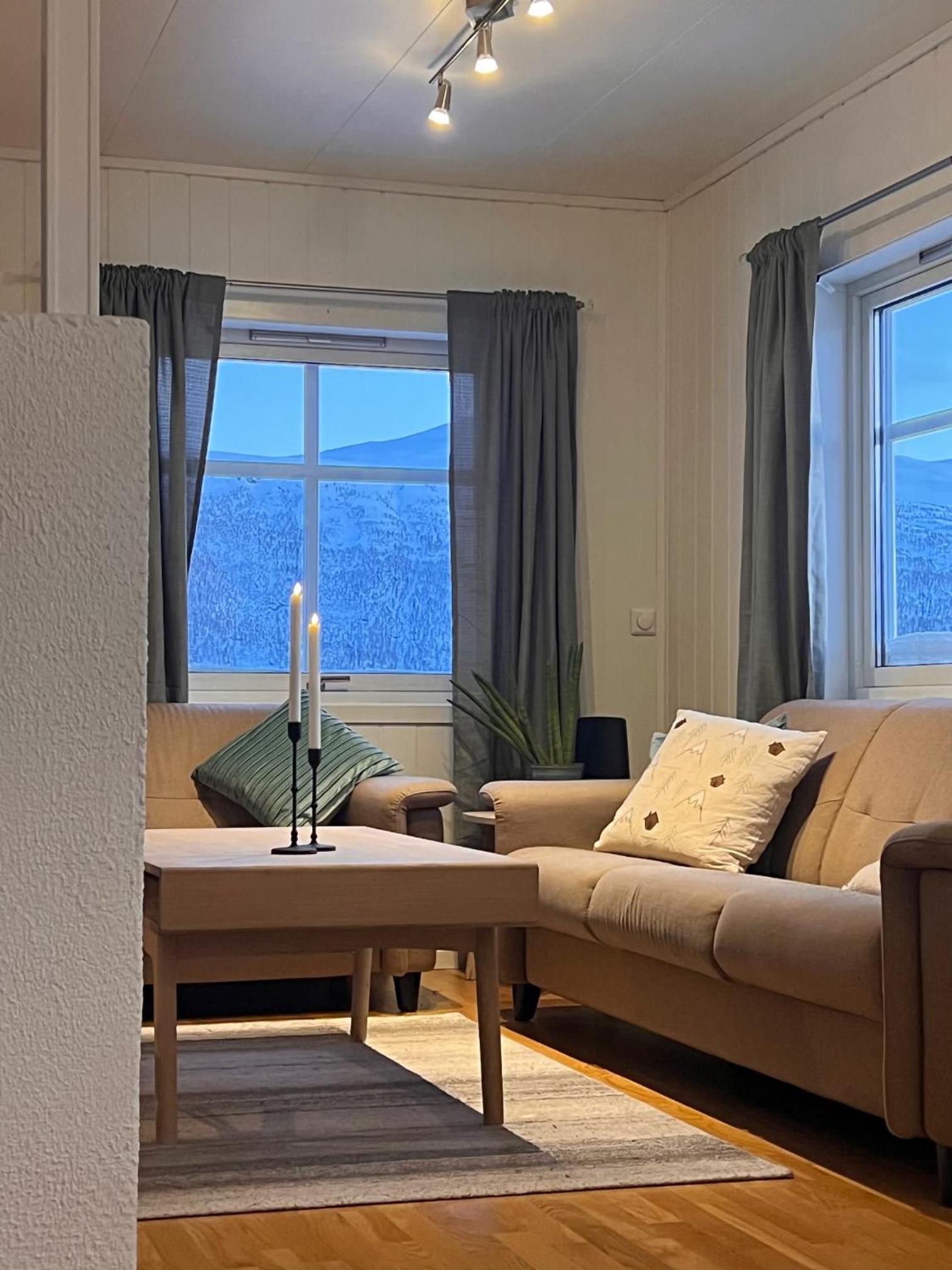 Koselig leilighet med fantastisk utsikt