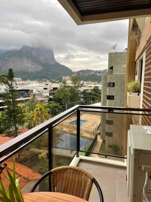FLAT ENCANTADOR BARRA/JARDIM OCEÂNICO - FRENTE MAR JUNTO À OLEGÁRIO MACIEL