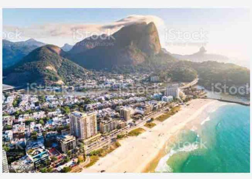 FLAT ENCANTADOR BARRA/JARDIM OCEÂNICO - FRENTE MAR JUNTO À OLEGÁRIO MACIEL