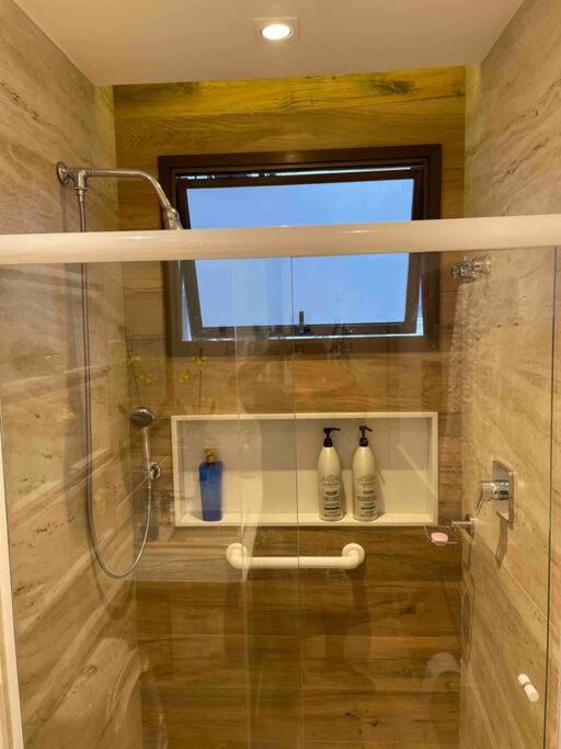 FLAT ENCANTADOR BARRA/JARDIM OCEÂNICO - FRENTE MAR JUNTO À OLEGÁRIO MACIEL