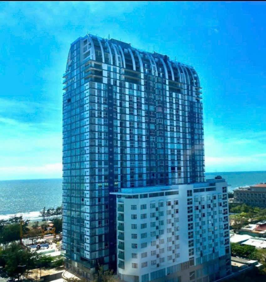 The Grand Condotel