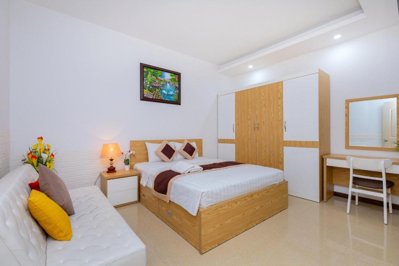 The Grand Condotel