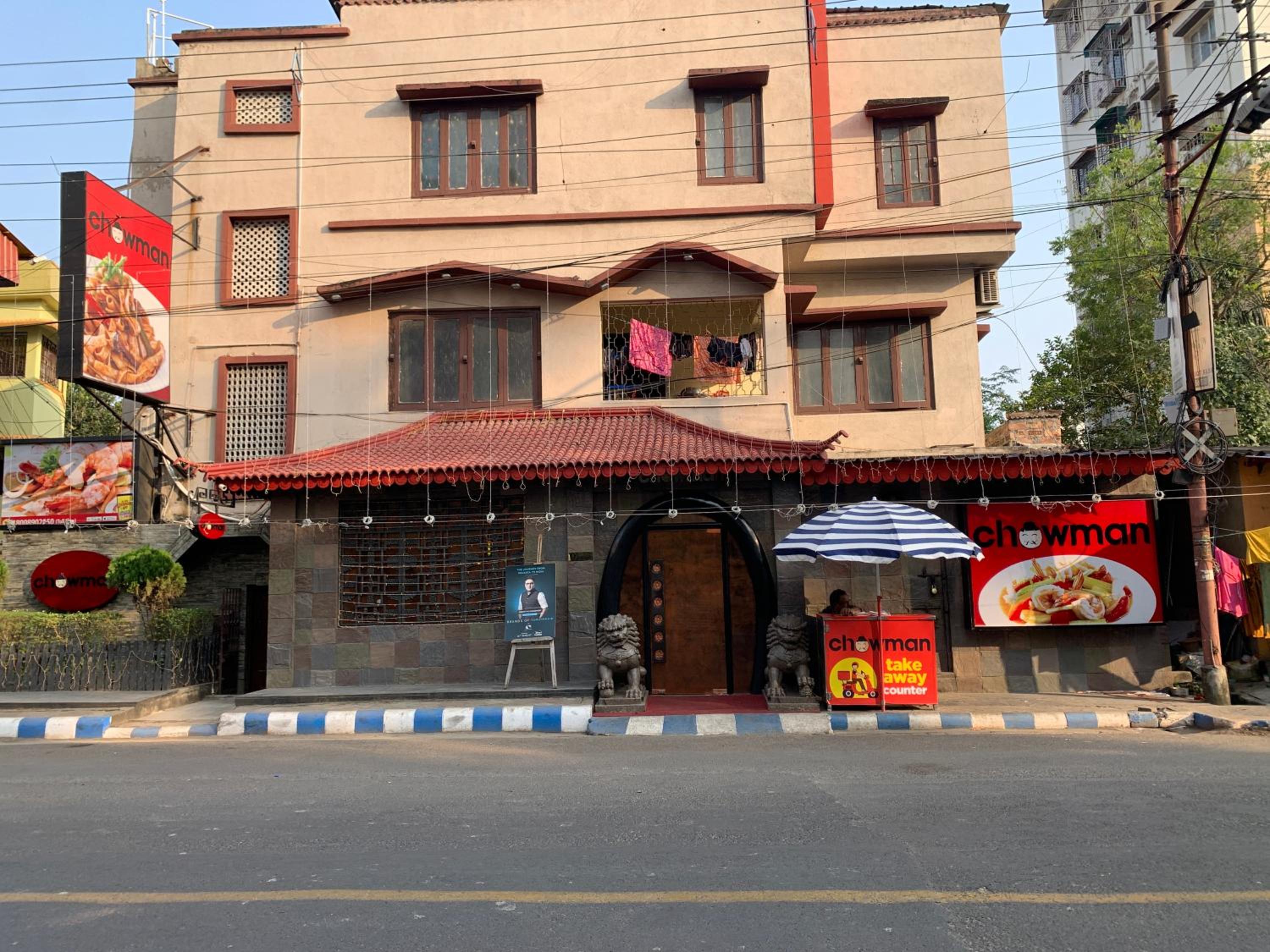 Luxury 3BHK Aprtmnt City View Balcony HSpeed Wifi Free Parking view 4