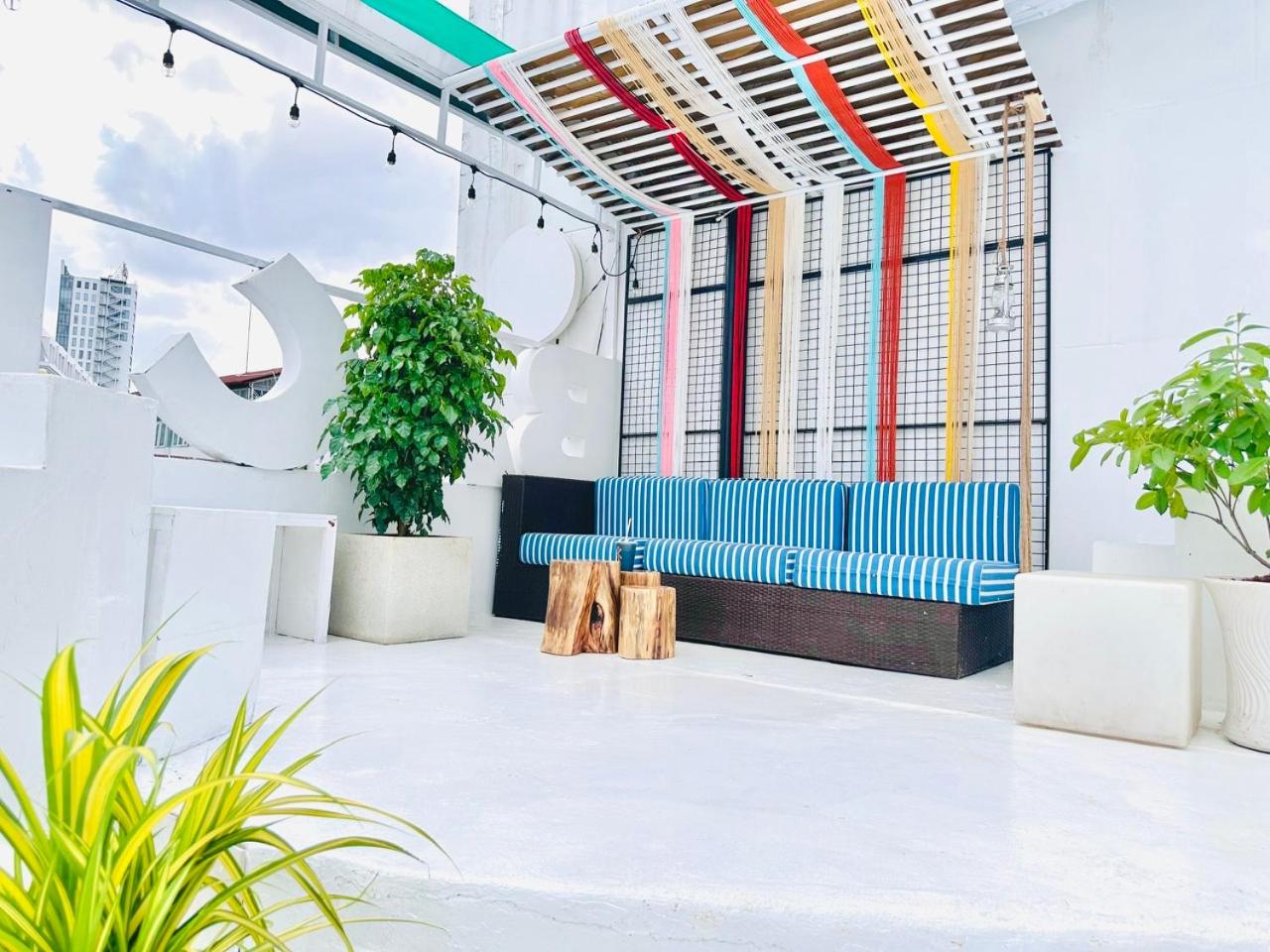 Spacious Penthouse private rooftop in D1 HCMC