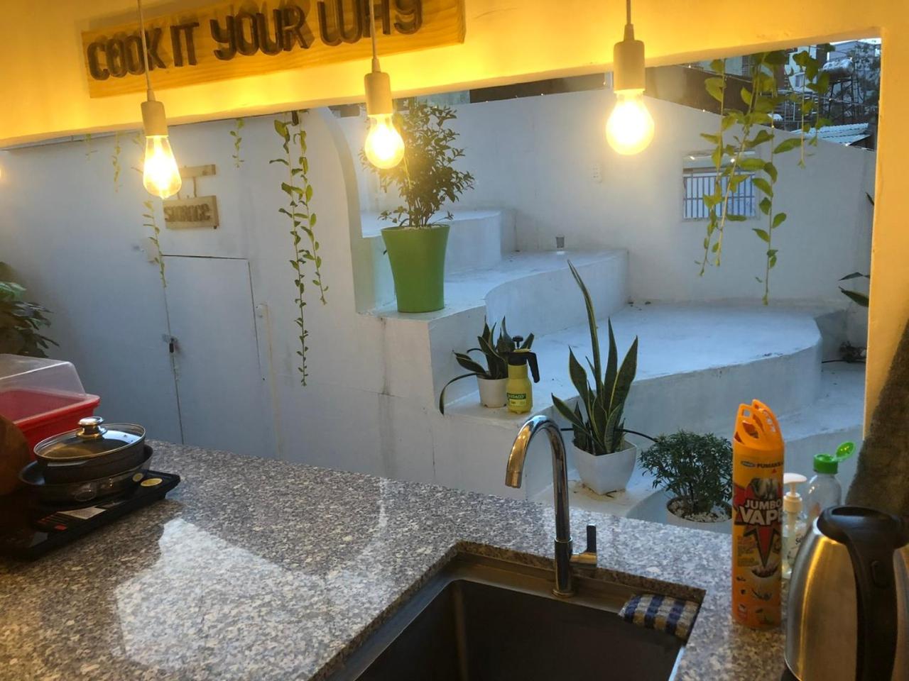 Spacious Penthouse private rooftop in D1 HCMC